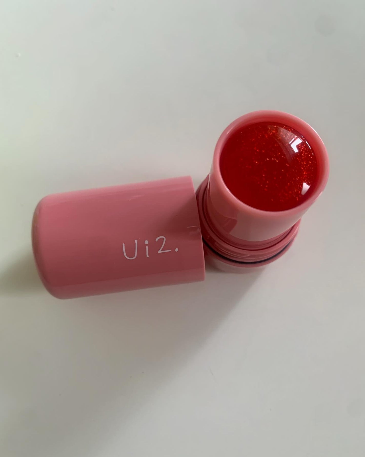 ぷるるフォロバしてます on LIPS 「Ui2 ハイドロゼリーチーク高揚ピーチ少しツヤがあり自然。使い..」(2枚目)