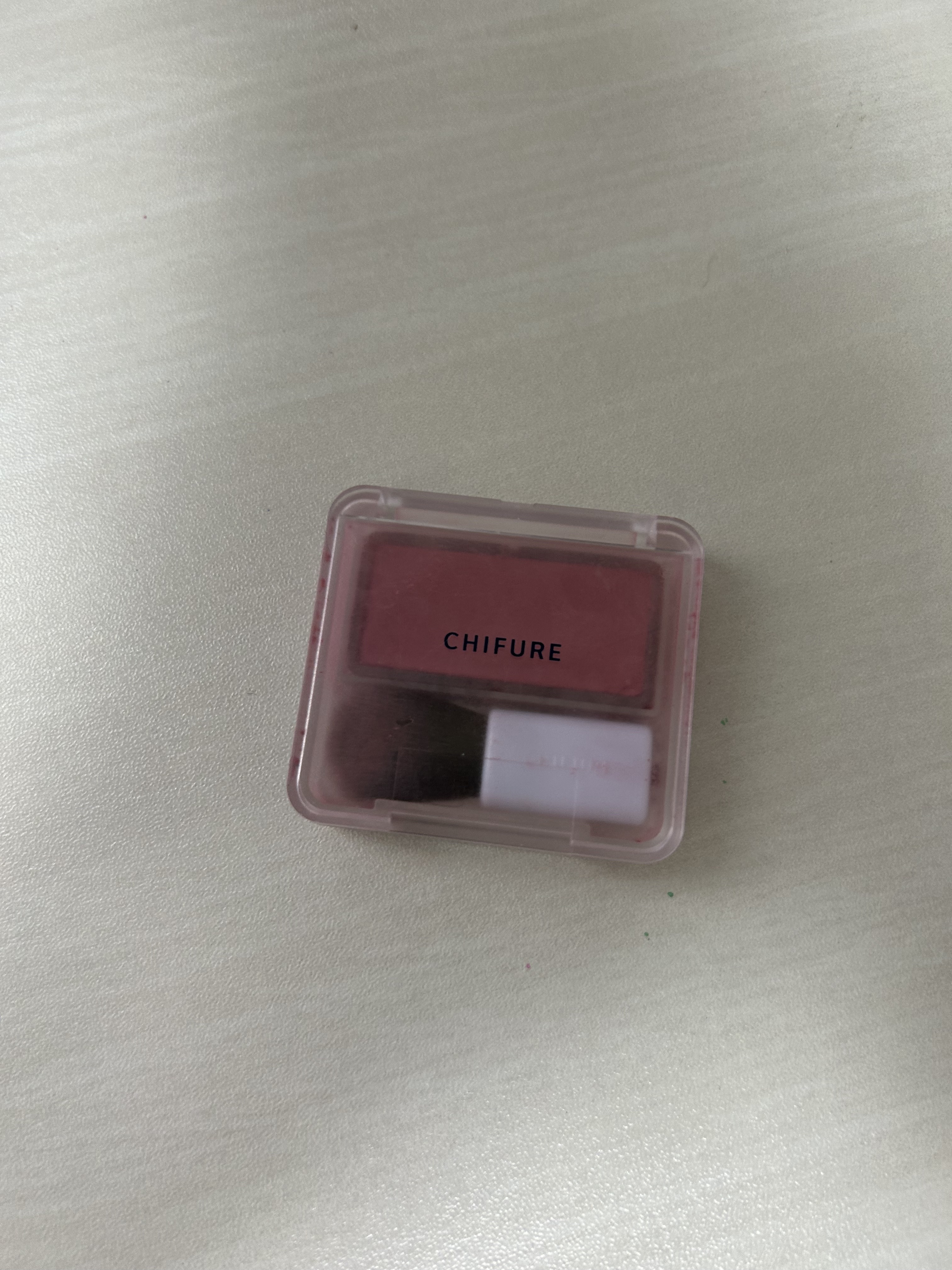 グラスティングカラーグロス 04（『たまごっち』デザイン）/rom&nd/リップグロスを使ったクチコミ（1枚目）