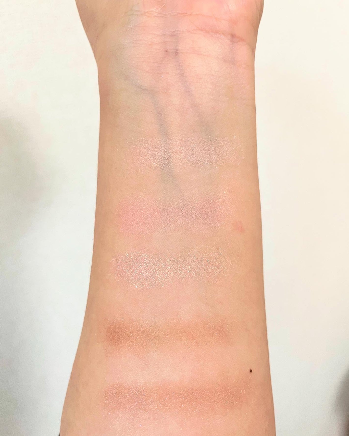 インウイ アイズ/INOUI/アイシャドウパレットを使ったクチコミ(2枚目)