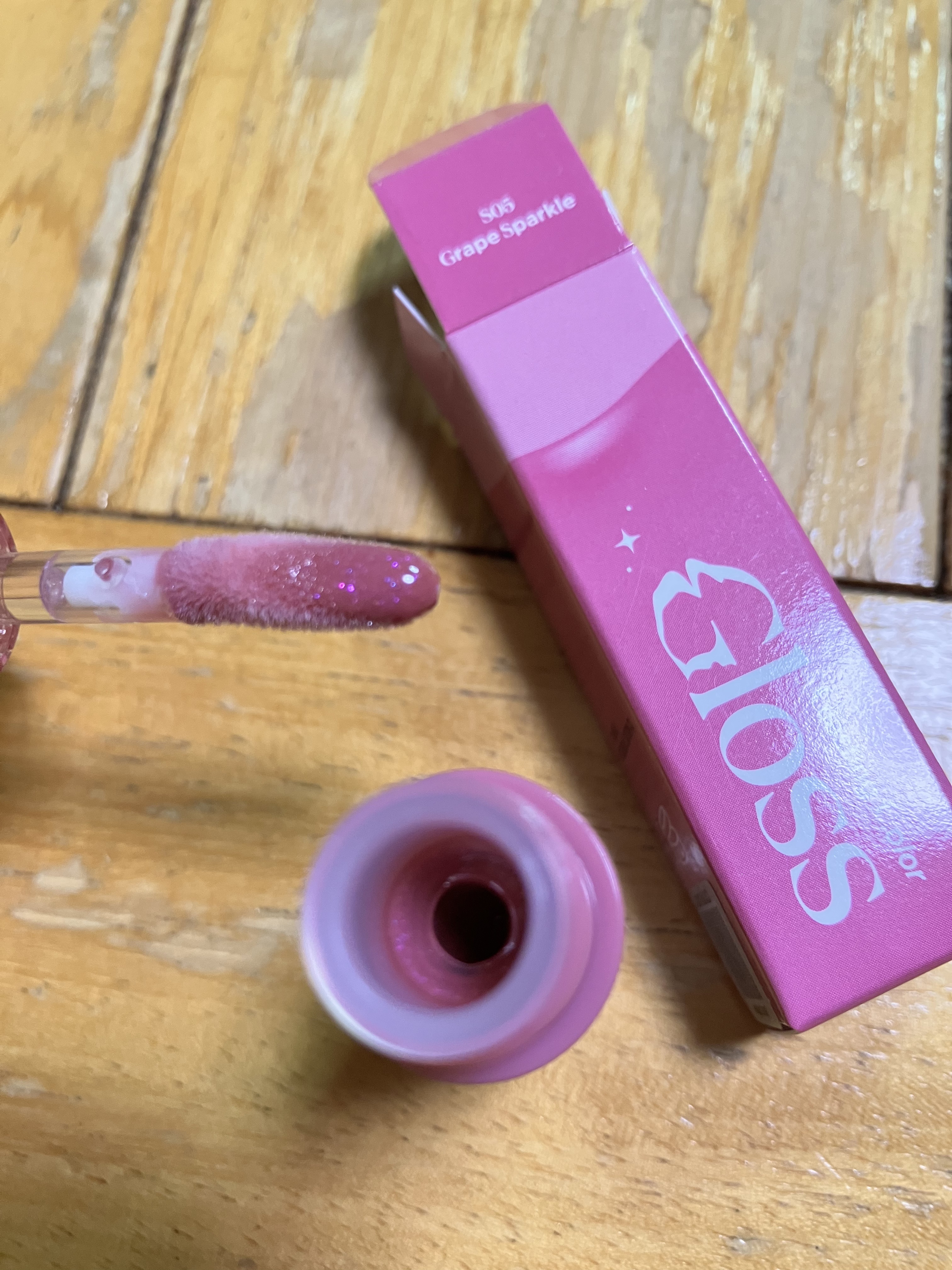 グラスティングカラーグロス/rom&nd/リップグロスを使ったクチコミ（1枚目）