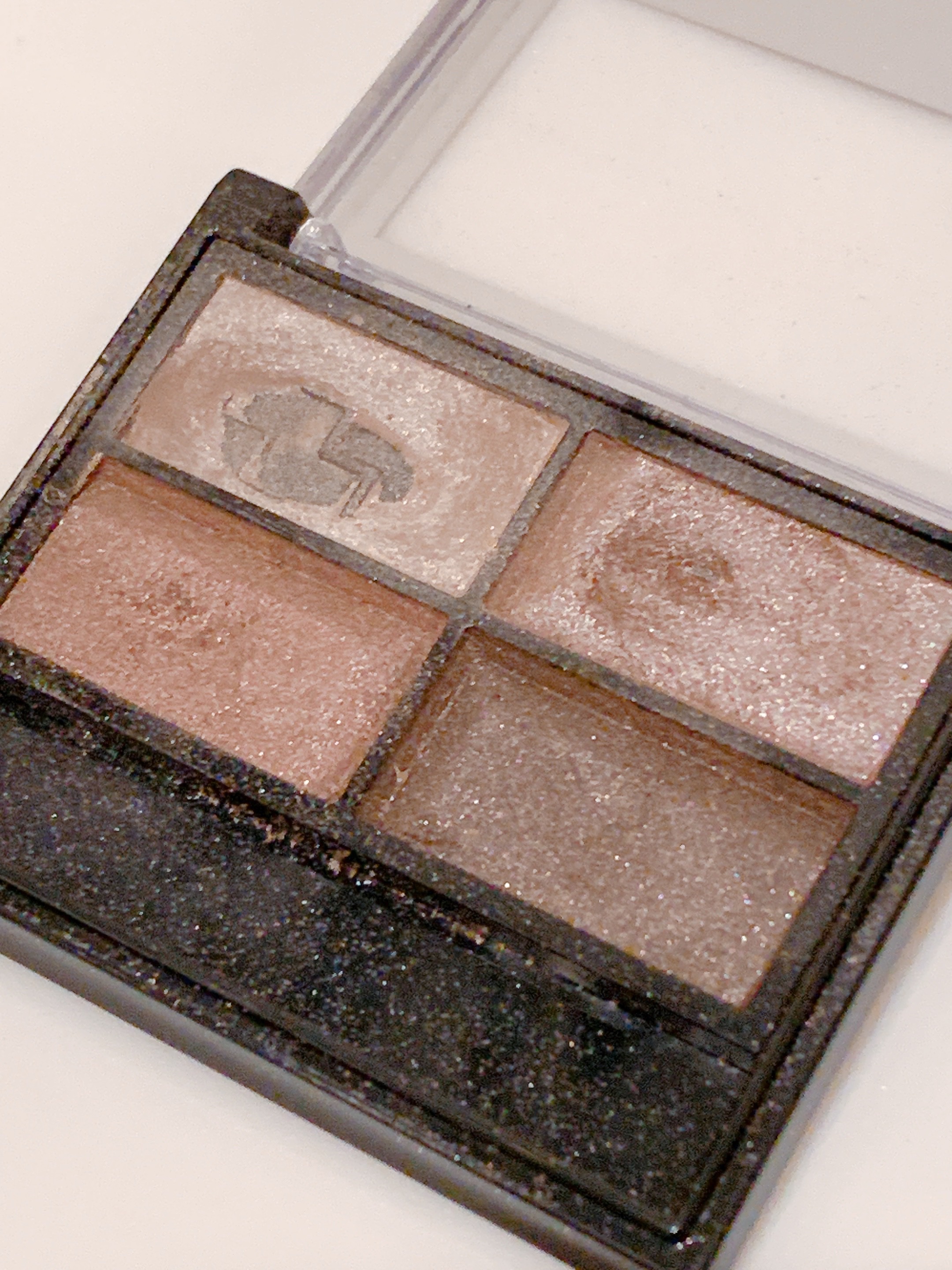 ロイヤルヴィンテージ アイズ 010/リンメル ロンドン/アイシャドウパレットを使ったクチコミ（1枚目）