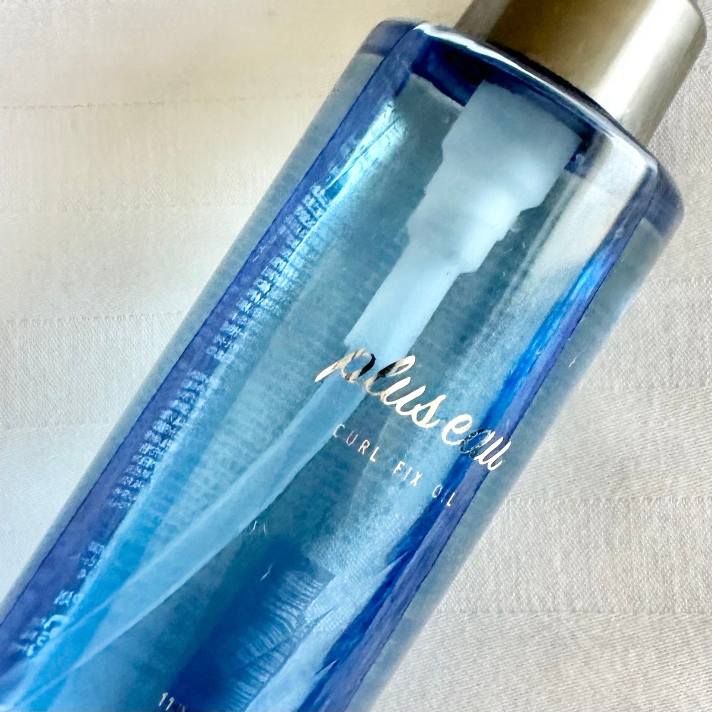 カールフィックスオイル/plus eau/ヘアオイルを使ったクチコミ(2枚目)