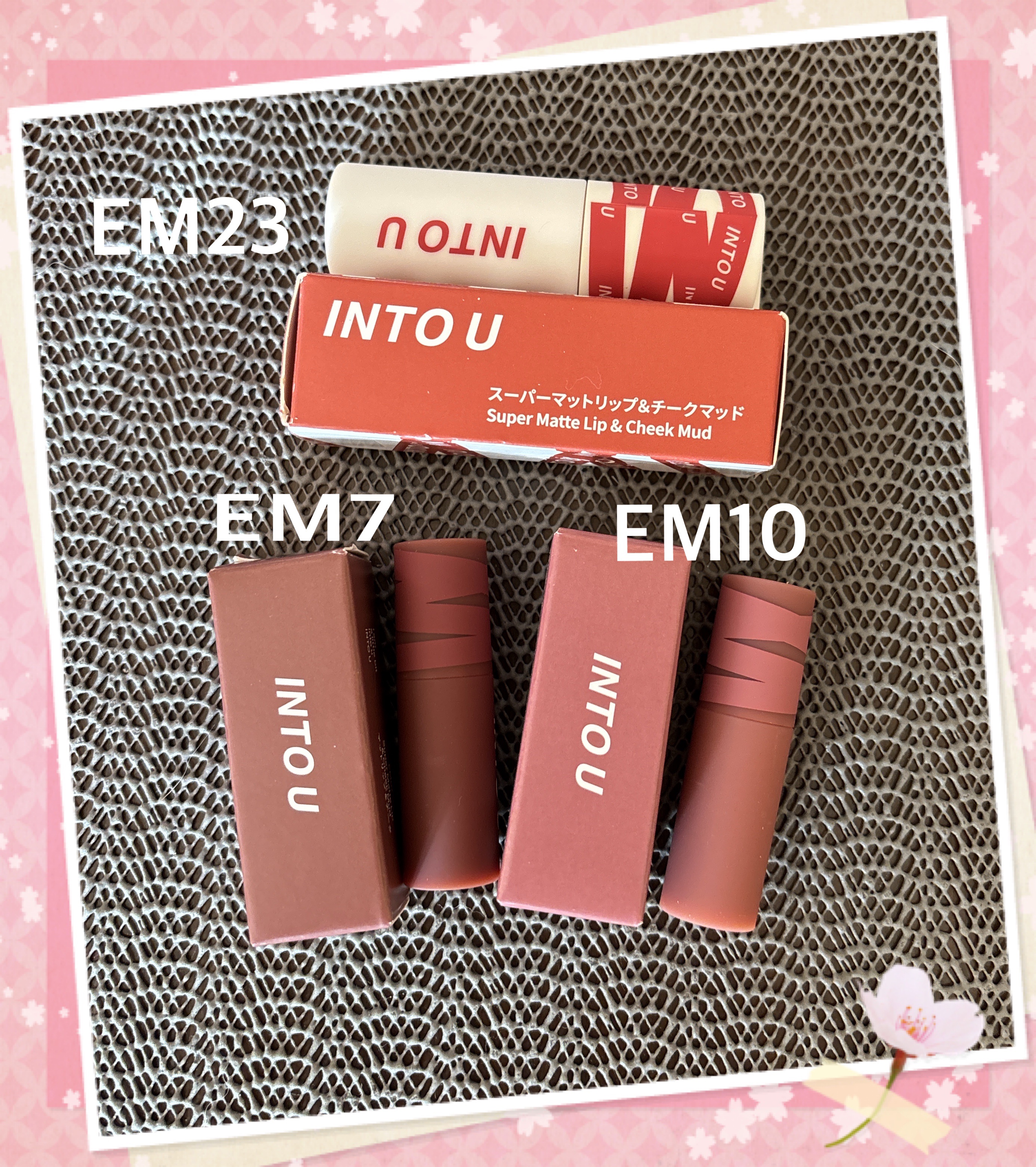 スーパーマットリップ＆チークマッドミニセット/INTO U/メイクアップキットを使ったクチコミ（2枚目）