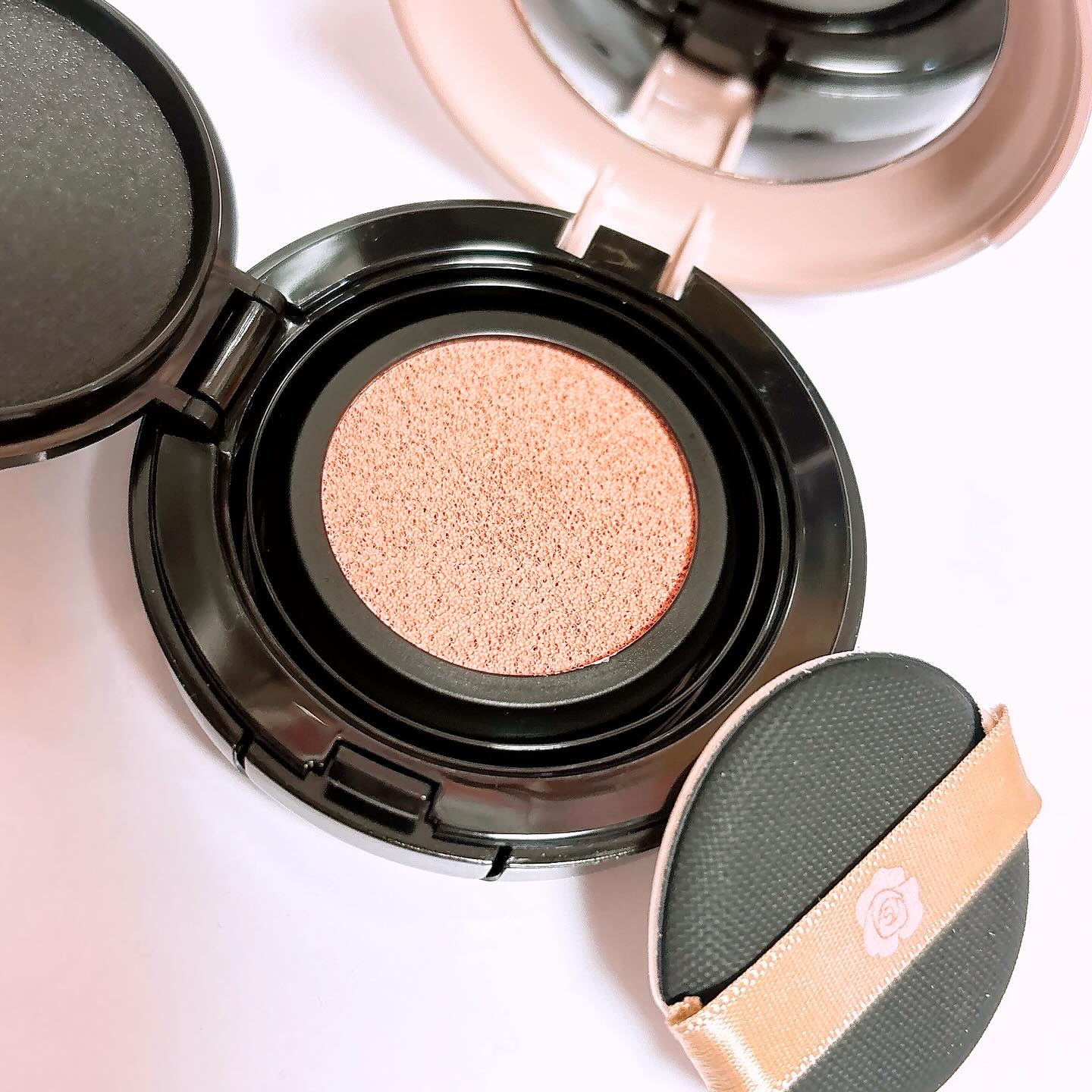 ステファニーピュアカラークッションチーク/ステファニー/リキッドチークを使ったクチコミ（3枚目）