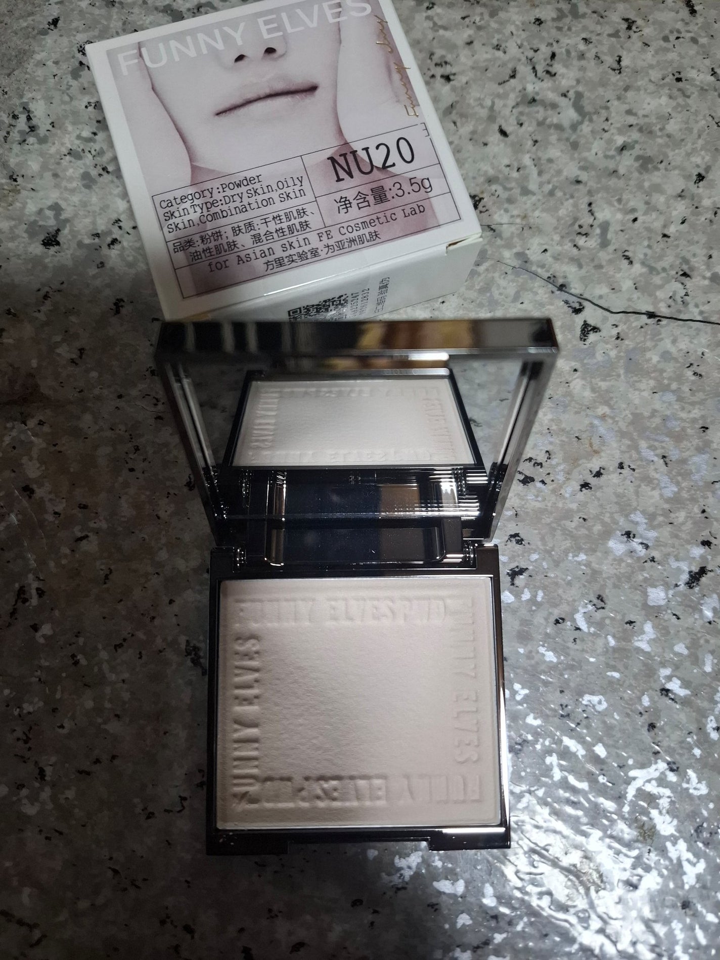 ソフトマットプレストパウダー/FUNNY ELVES方里/プレストパウダーを使ったクチコミ(1枚目)