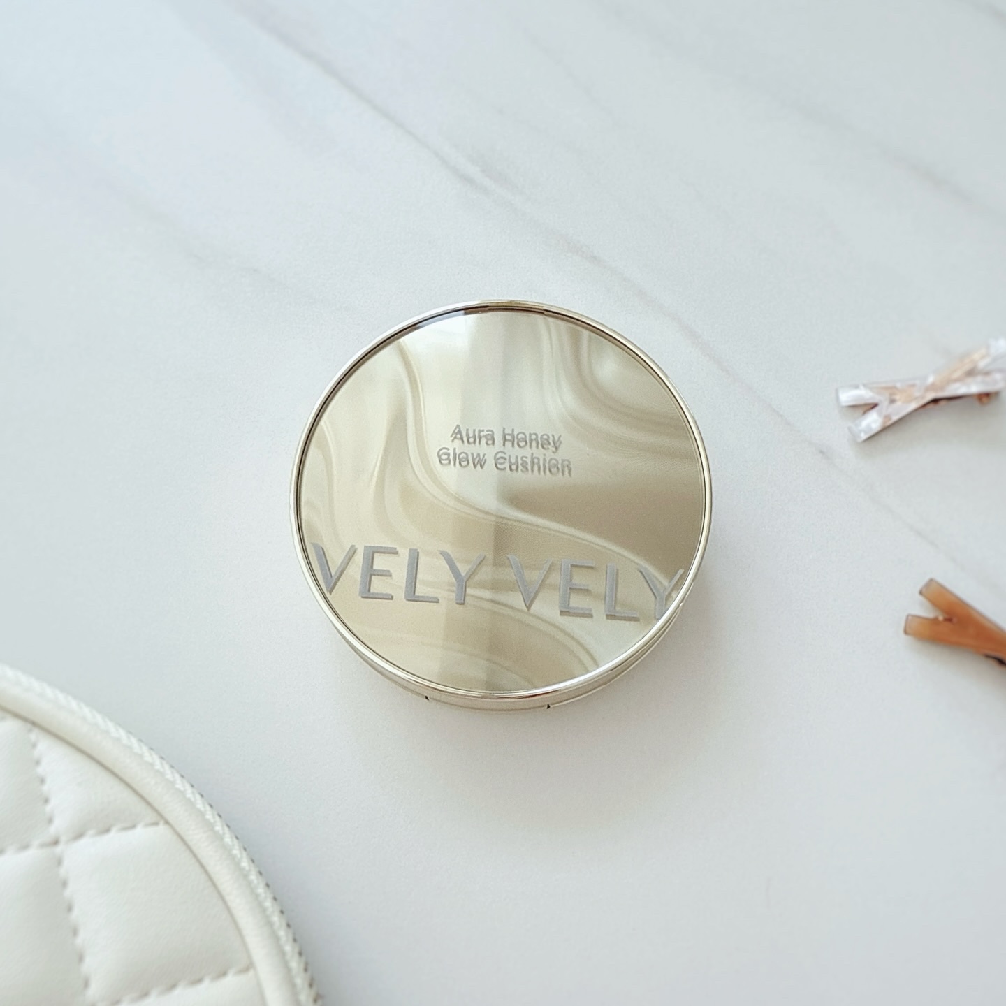 はちみつツヤ肌クッションファンデ/VELY VELY/クッションファンデーションを使ったクチコミ（2枚目）