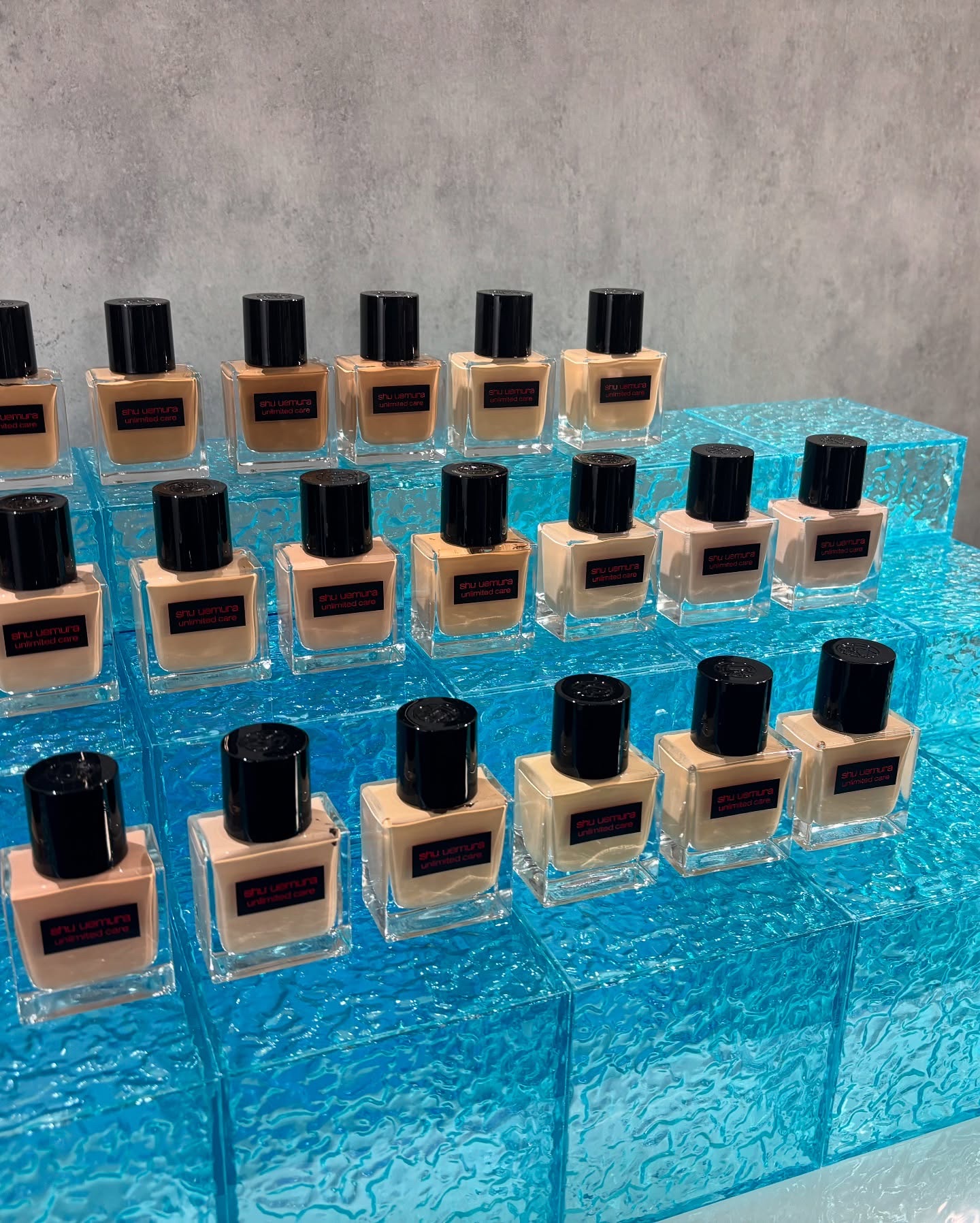 キヌケアグローアップ/shu uemura/口紅を使ったクチコミ（3枚目）