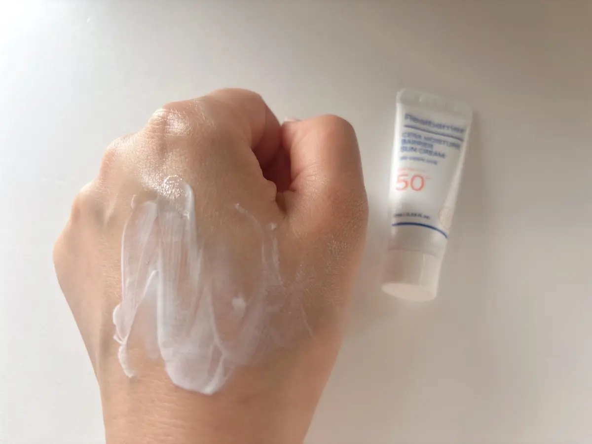 セラ水分バリア日焼け止め/Real Barrier/日焼け止めクリームを使ったクチコミ（3枚目）