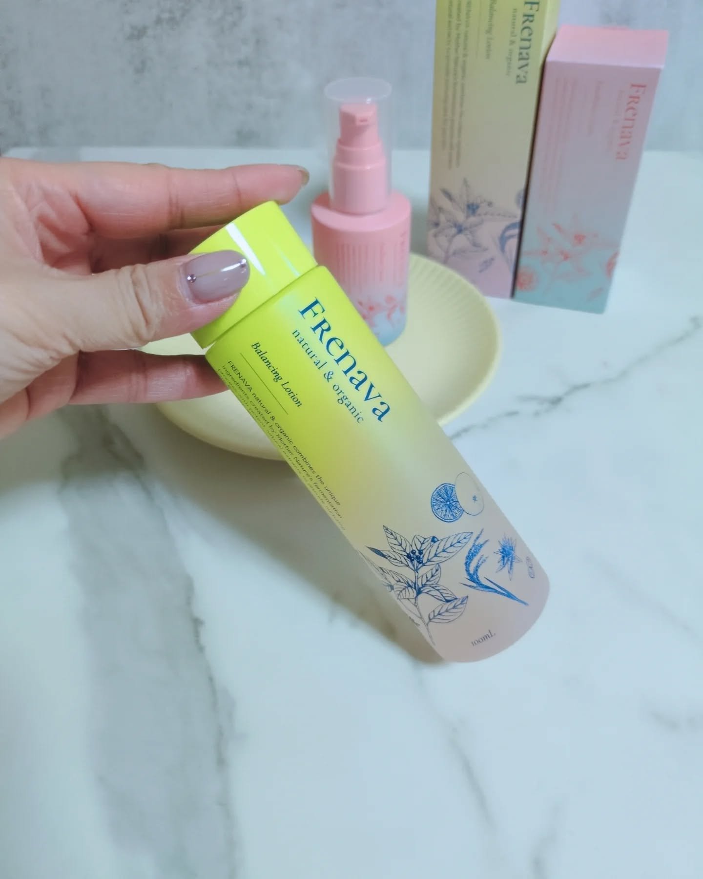 バランシングローション 100ml/FRENAVA natural&organic/化粧水を使ったクチコミ（2枚目）