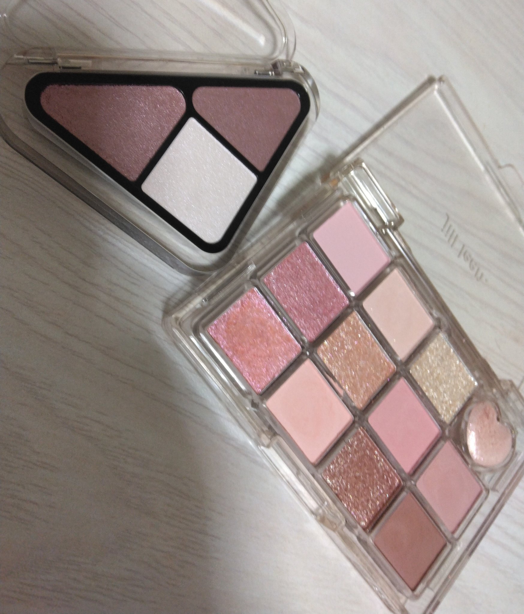 シャイニング12色ミニアイシャドウパレット/jill leen./アイシャドウパレットを使ったクチコミ（3枚目）