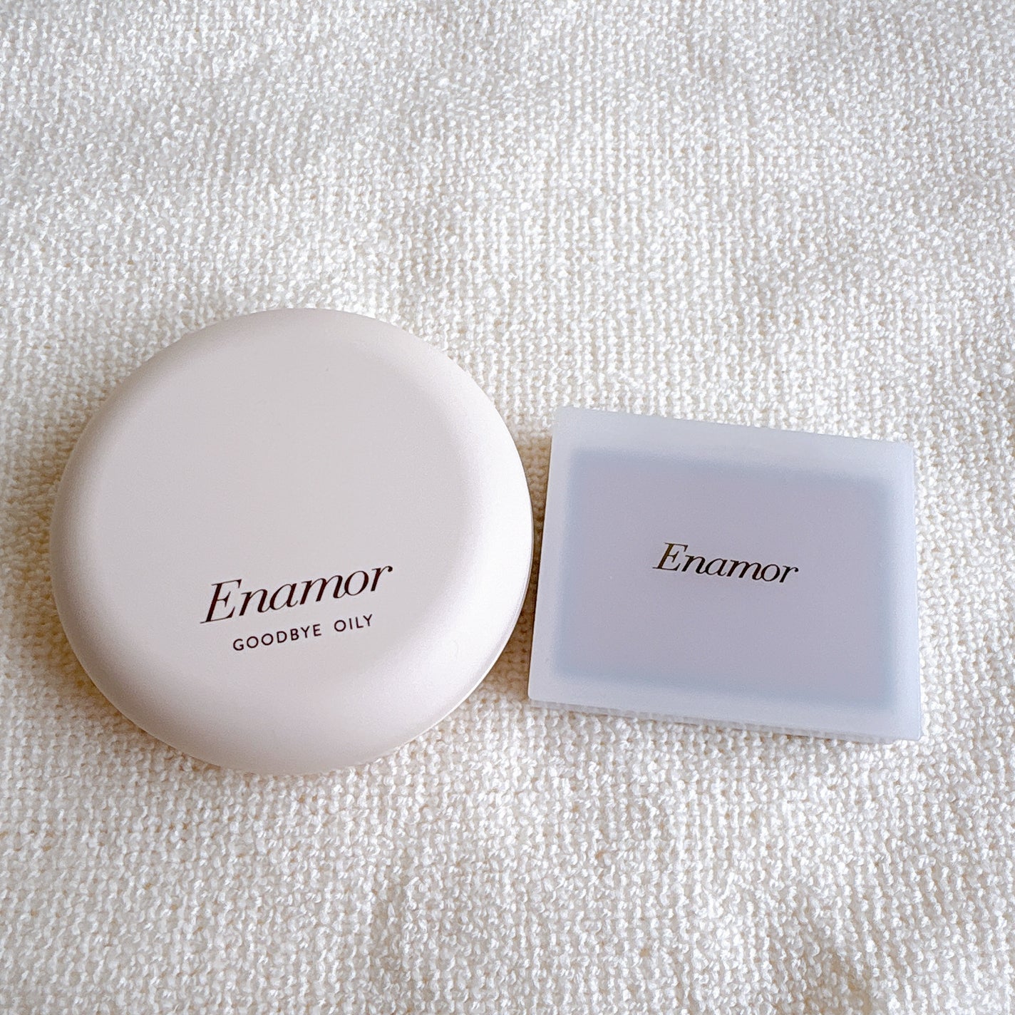 グッバイオイリー/Enamor/プレストパウダーを使ったクチコミ(5枚目)