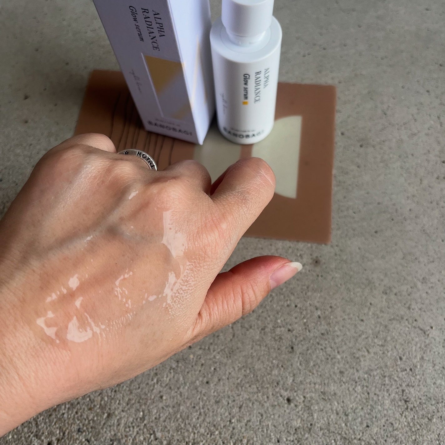 アルファラディアンスグローセラム/BANOBAGI/美容液を使ったクチコミ(3枚目)