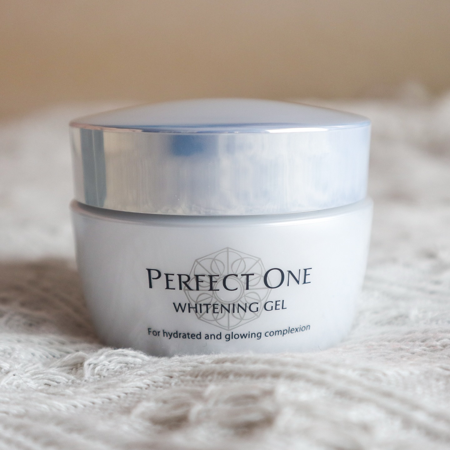 パーフェクトワン 薬用ホワイトニングジェル/パーフェクトワン/オールインワン化粧品を使ったクチコミ（2枚目）