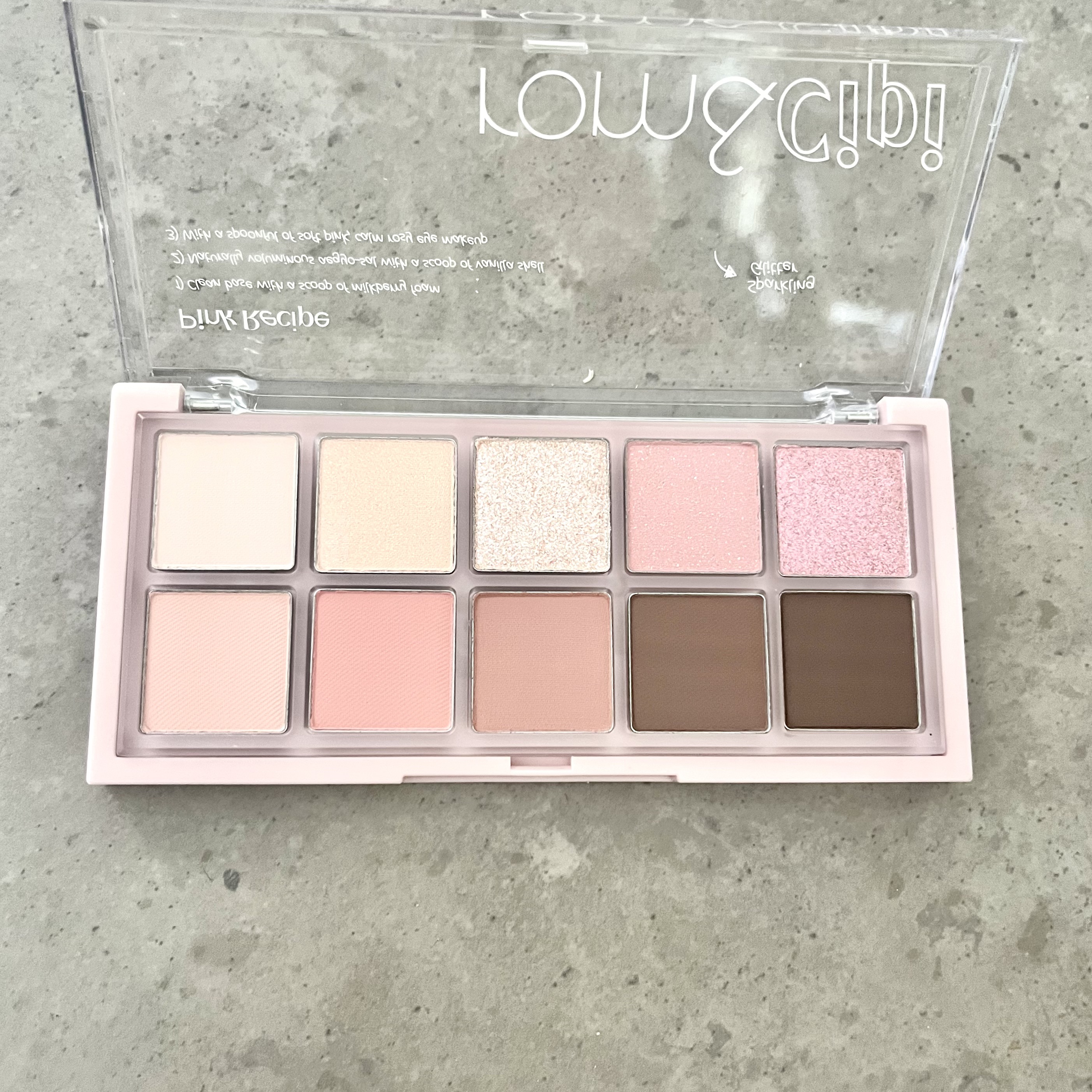 ロムシピ レシピパレット/rom&Cipi/アイシャドウパレットを使ったクチコミ（3枚目）