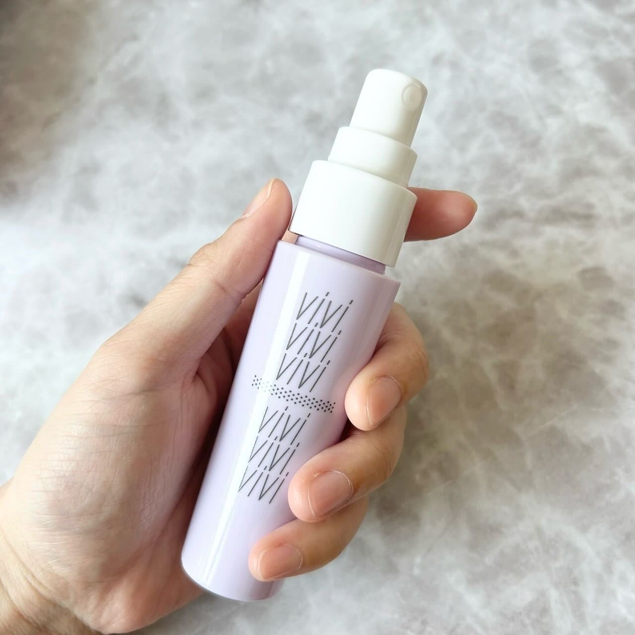 色持ちミスト/ヴィ・ヴィ/その他化粧小物を使ったクチコミ(2枚目)