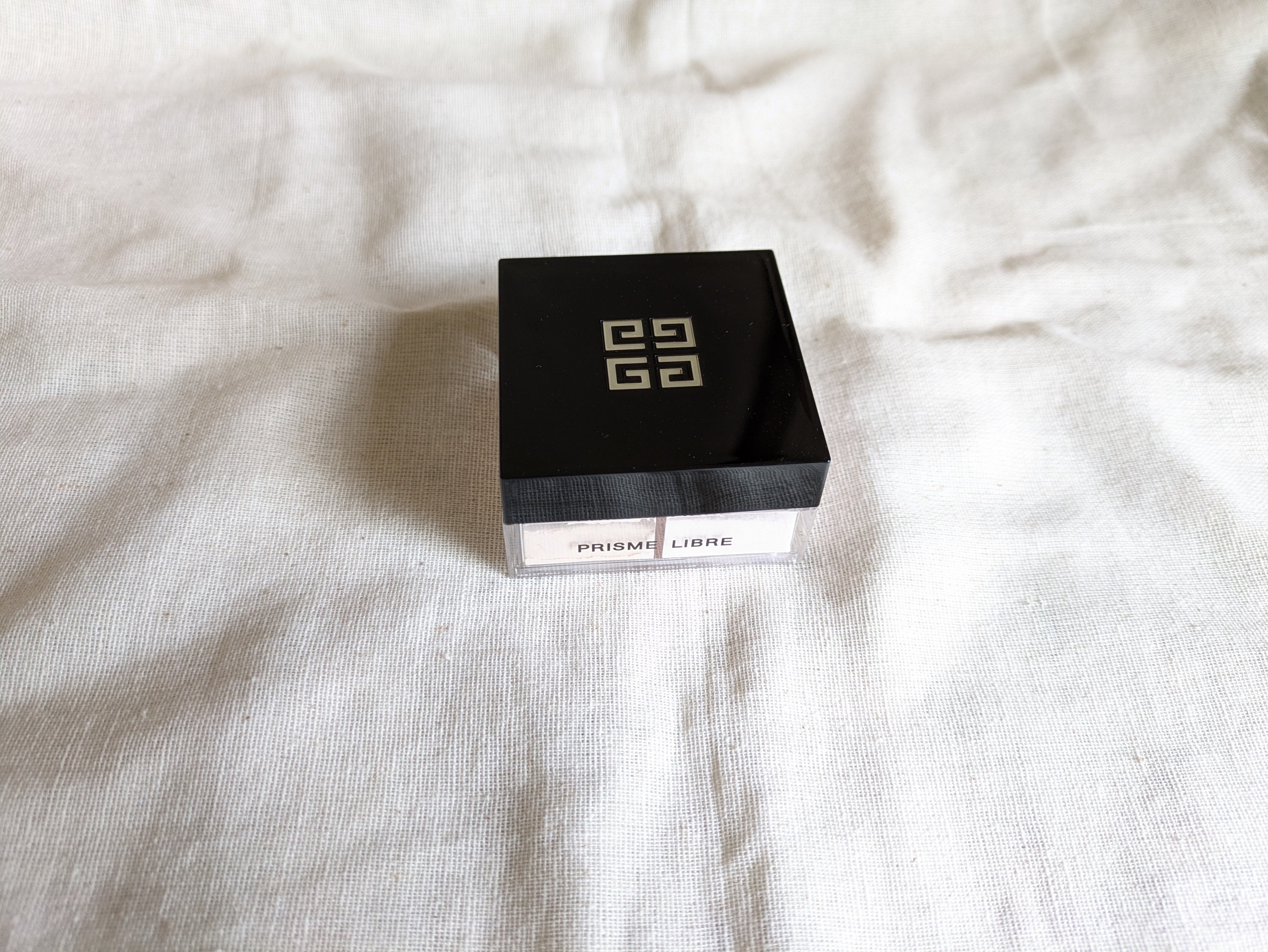 プリズム・リーブル No.03 ローズ・ヴェイル/GIVENCHY/ルースパウダーを使ったクチコミ（1枚目）