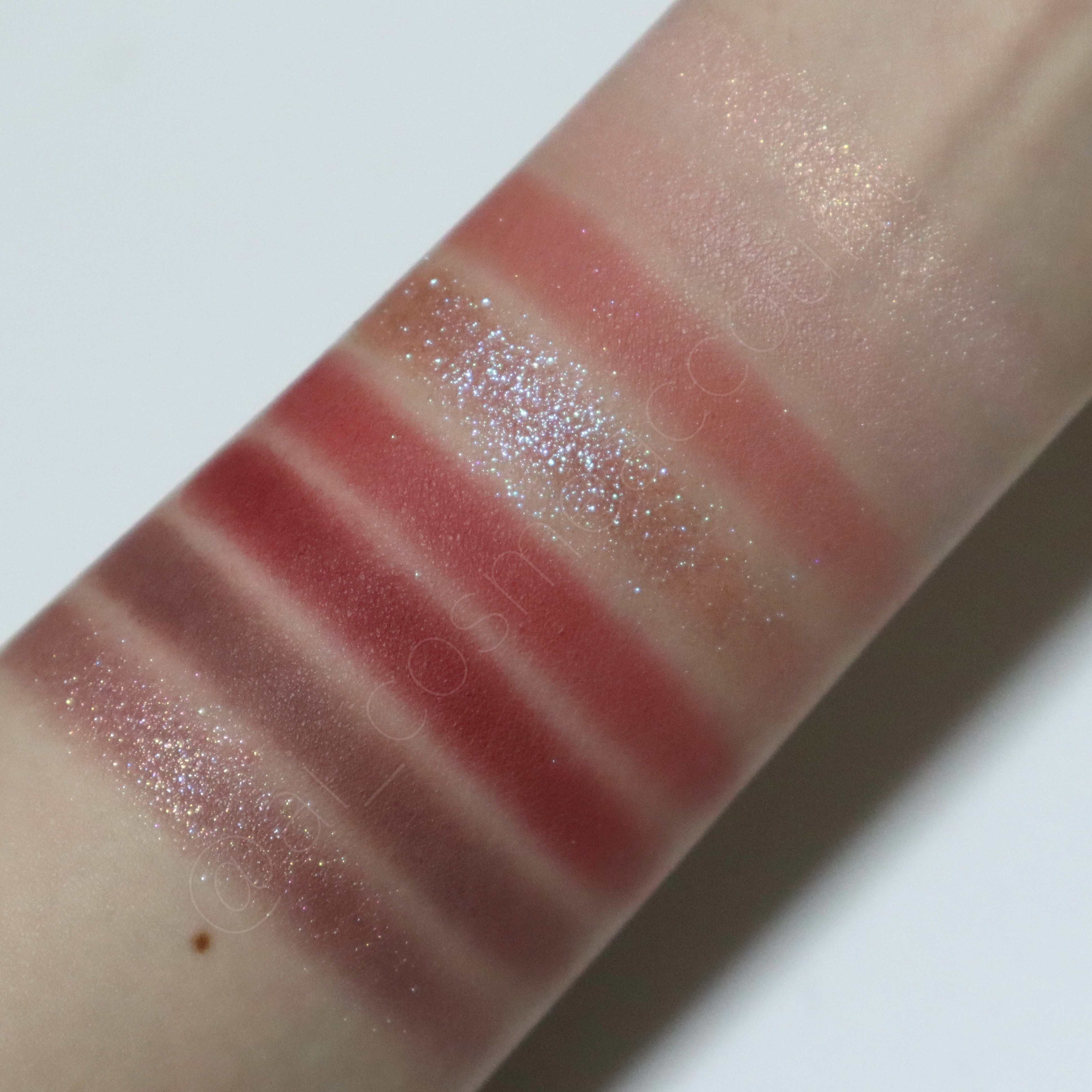 オール テイク ムード パレット(24AD)/PERIPERA/アイシャドウパレットを使ったクチコミ（2枚目）