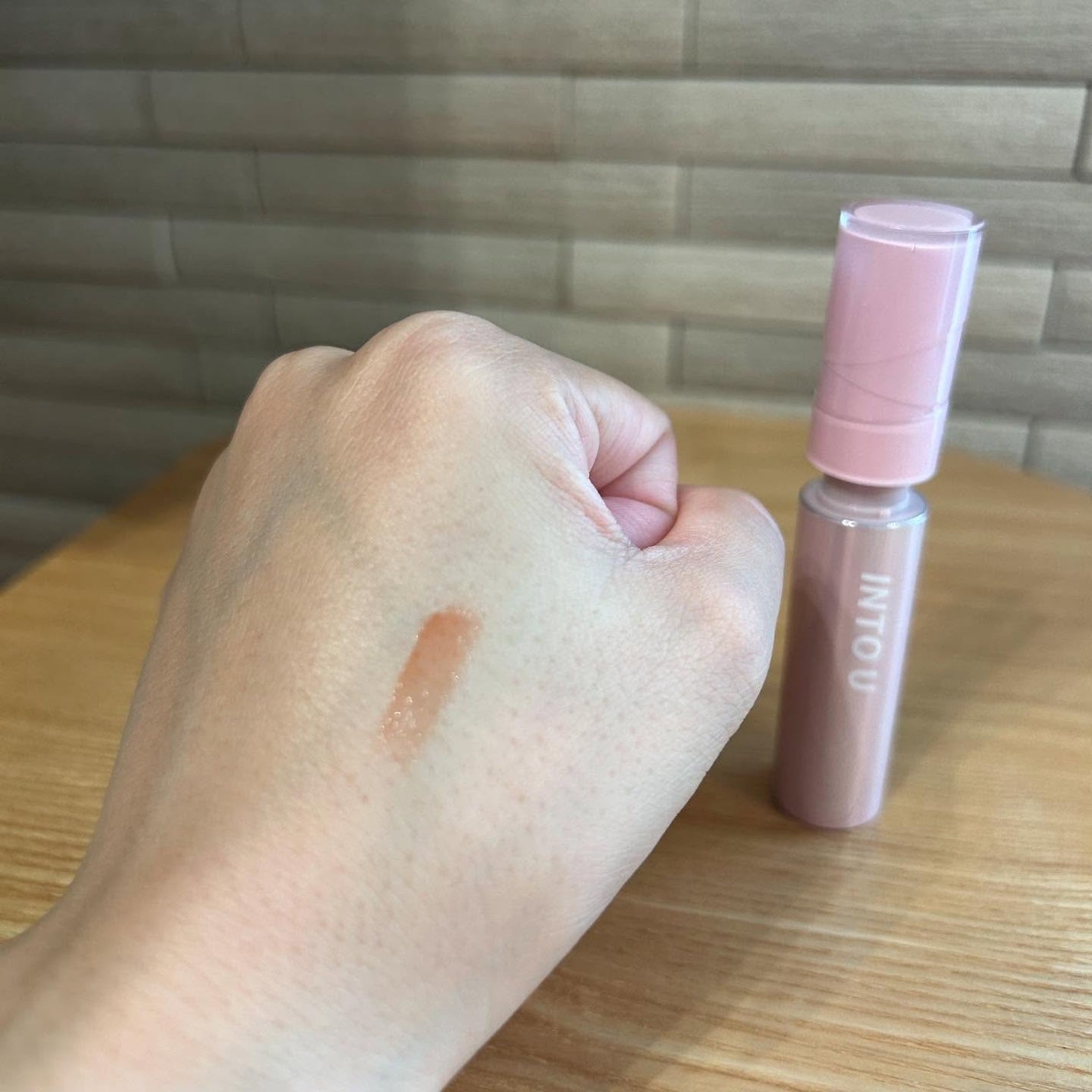 ジューシーパンピンググロス/INTO U/リップグロスを使ったクチコミ(4枚目)