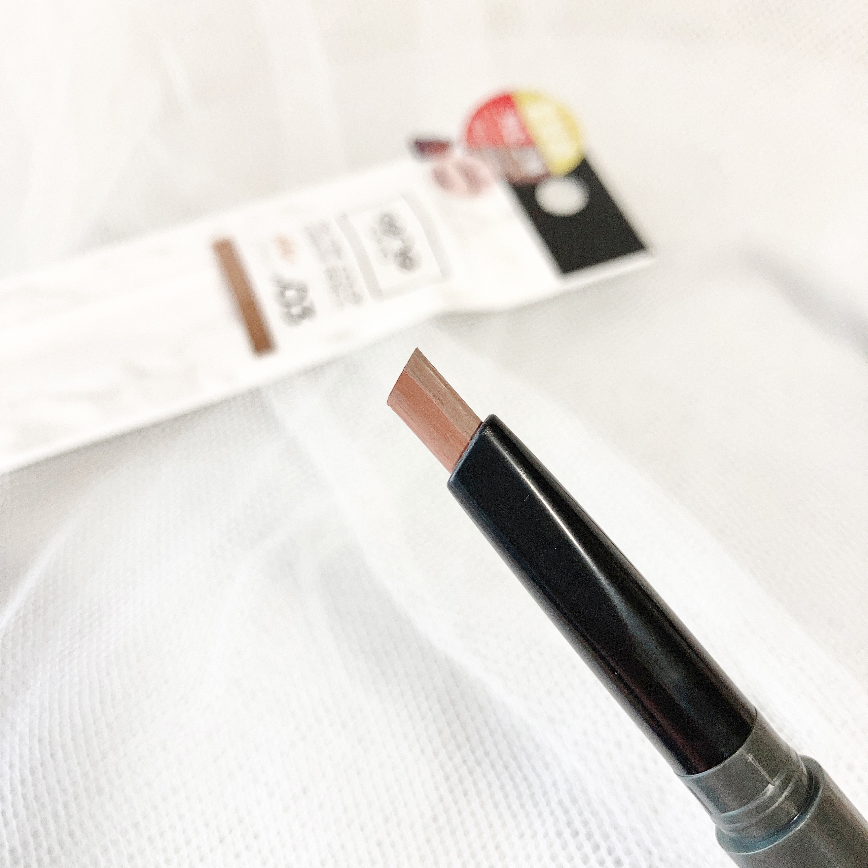 ツートンカラーアイブロウペンシル/GENE TOKYO/アイブロウペンシルを使ったクチコミ（3枚目）