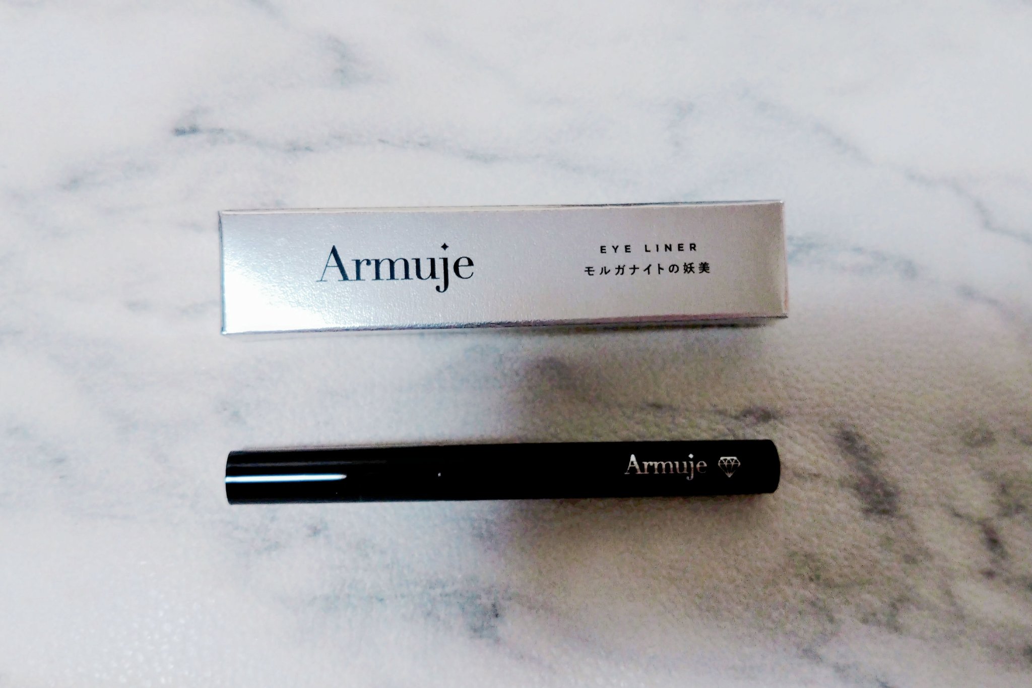 ジュエルライナーコレクション/Armuje/リキッドアイライナーを使ったクチコミ（1枚目）