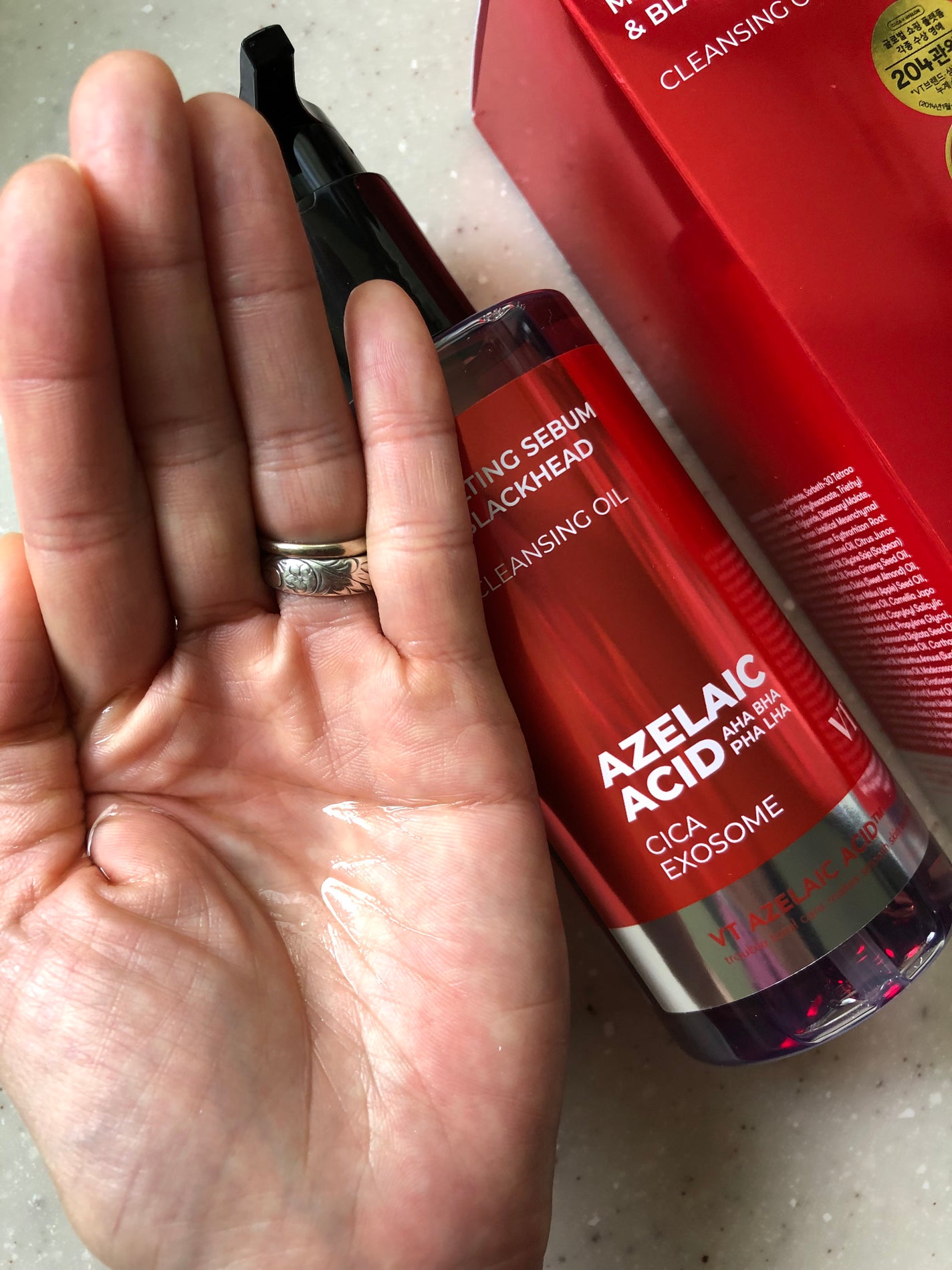AZケア クレンジングオイル/VT/オイルクレンジングを使ったクチコミ(2枚目)