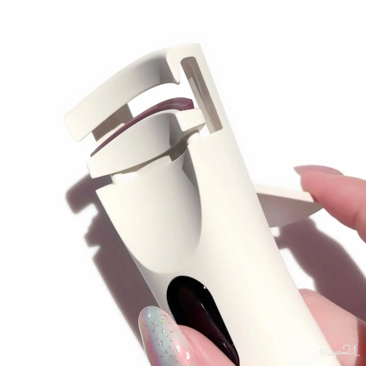 グラムパワーロングラスティング ヒーテッドアイラッシュカーラー/VODANA (ボダナ)/ホットビューラーを使ったクチコミ（2枚目）