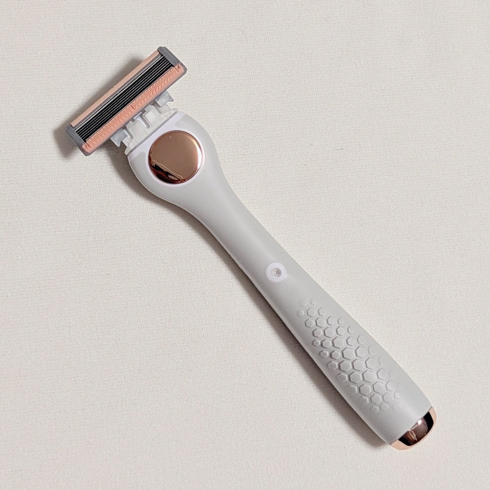 サロンプラス エンザイム ボディ シェービングエマルジョン/サロンプラス/ムダ毛ケアを使ったクチコミ（2枚目）