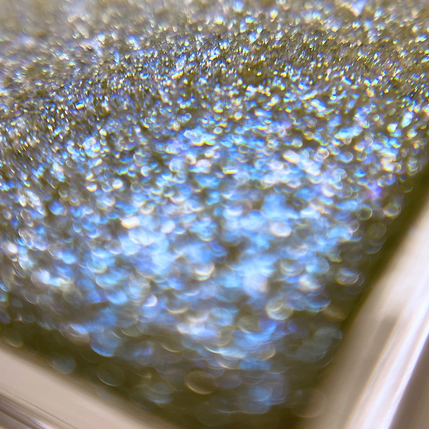 ⑅︎まりか𓃠*⑅︎ on LIPS 「⋈︎チャコット新色 ⋈︎マルチカラーバリエーションSP14グリ..」(6枚目)