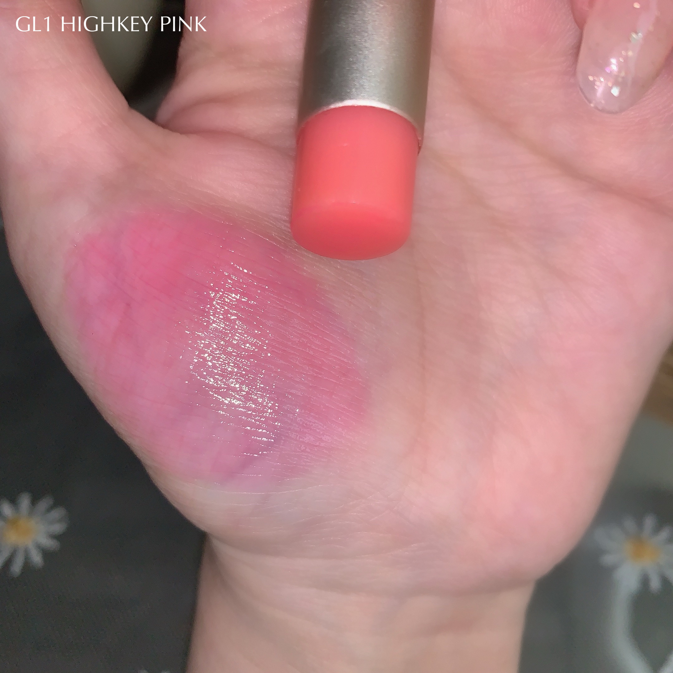 グロッシーメルティングカラーリップバーム/MERZY/リップクリームを使ったクチコミ（3枚目）