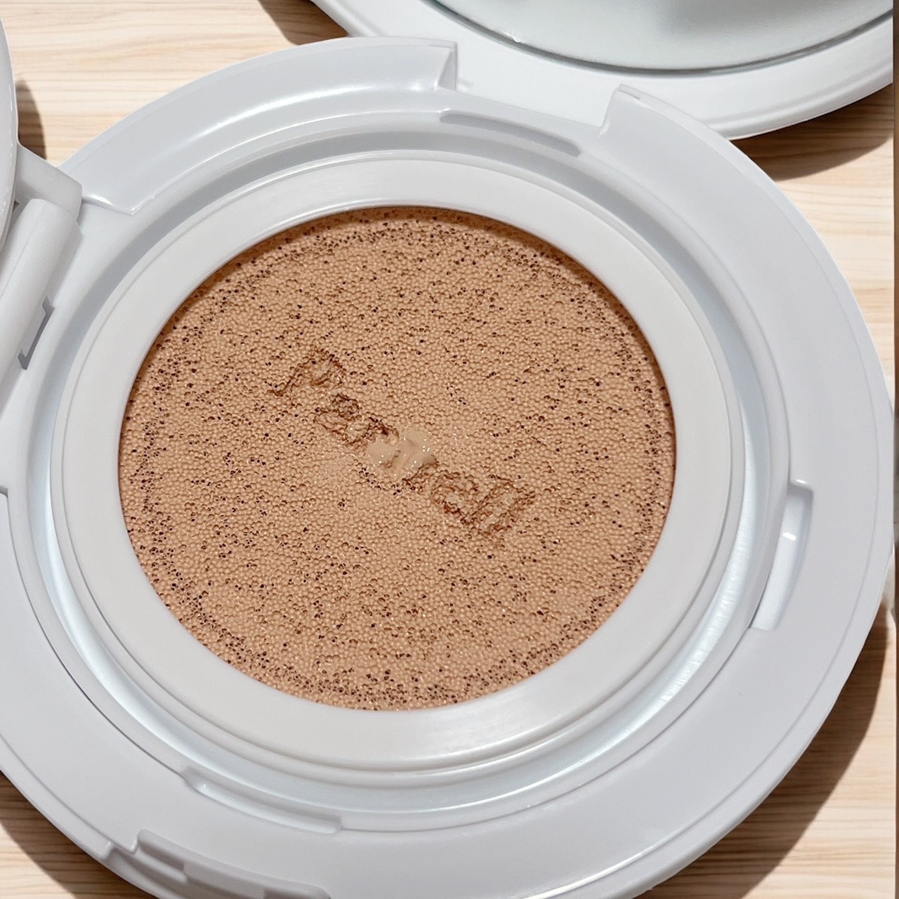 シカマヌ　セラム　クッションファンデ/parnell/クッションファンデーションを使ったクチコミ（2枚目）