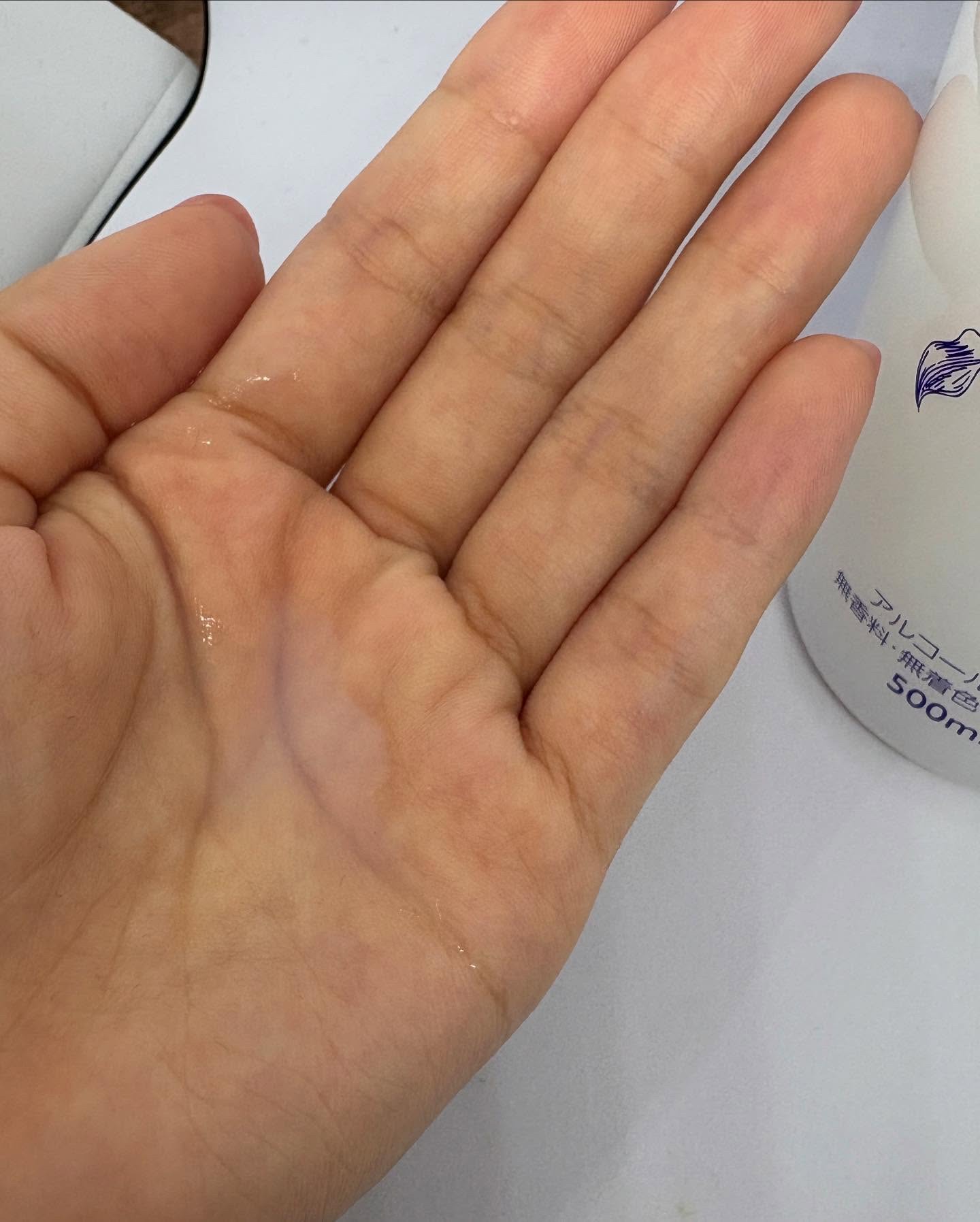 ハトムギ化粧水(ナチュリエ スキンコンディショナー R )/ナチュリエ/化粧水を使ったクチコミ（2枚目）