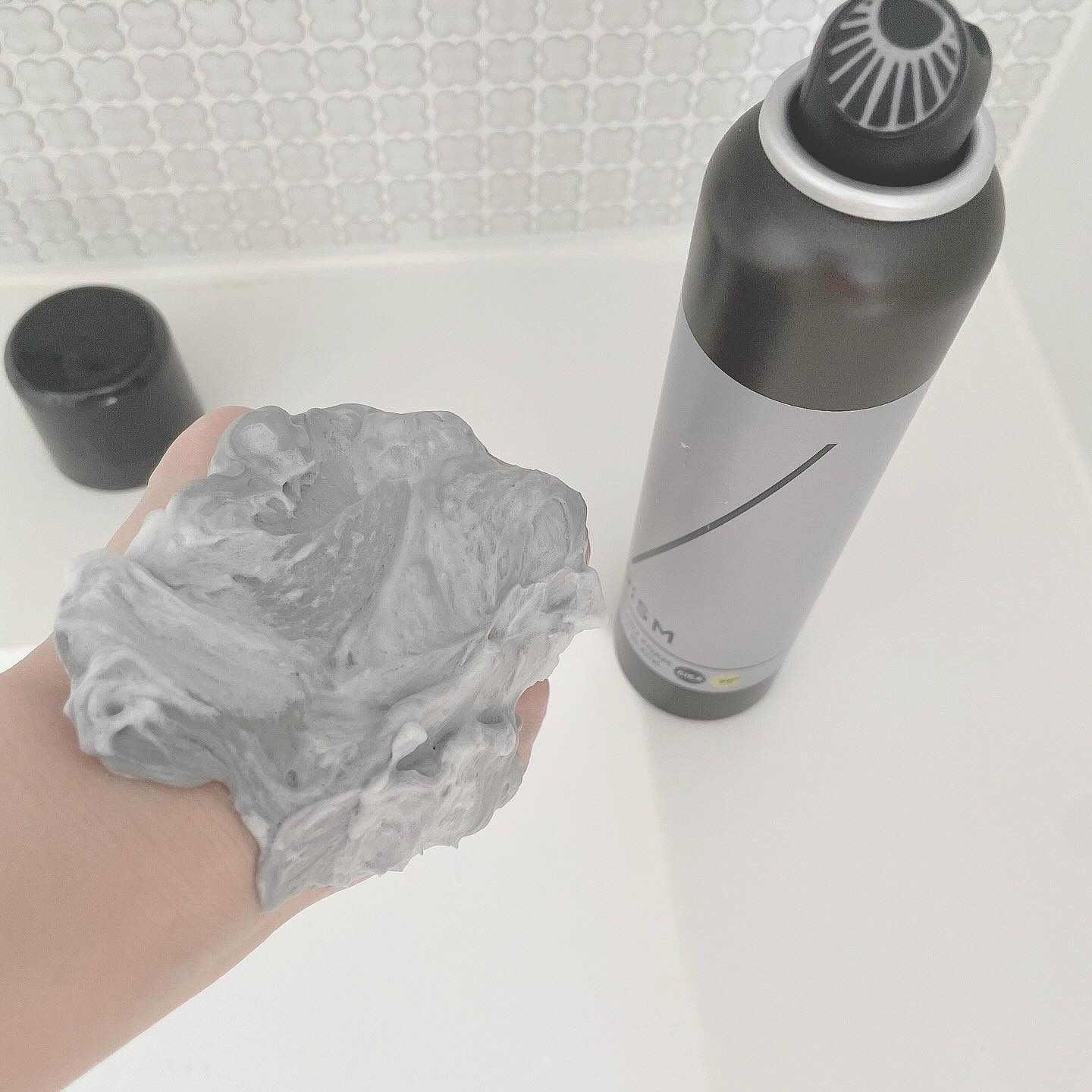 ディズム クリーミーフォームウォッシュ ブラック/DISM/泡洗顔を使ったクチコミ（3枚目）