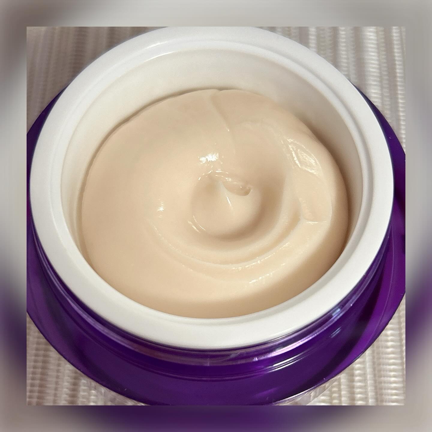 バイオヒールボ プロバイオダーム 3Dリフティングクリーム/BIOHEAL BOH/フェイスクリームを使ったクチコミ（2枚目）