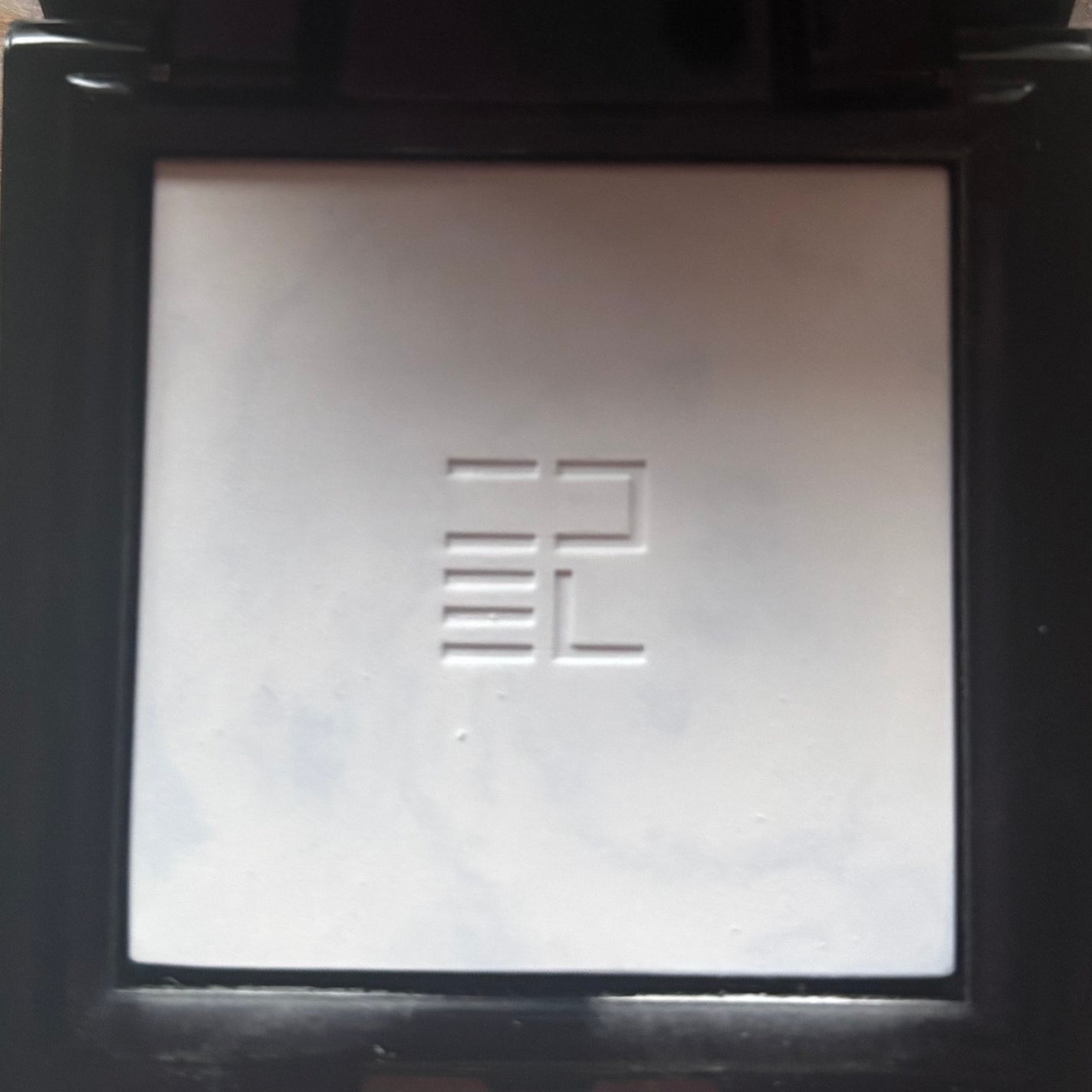 トランスルーシェント ブルーリング セッティング パウダー/PERFECT DIARY/プレストパウダーを使ったクチコミ(3枚目)