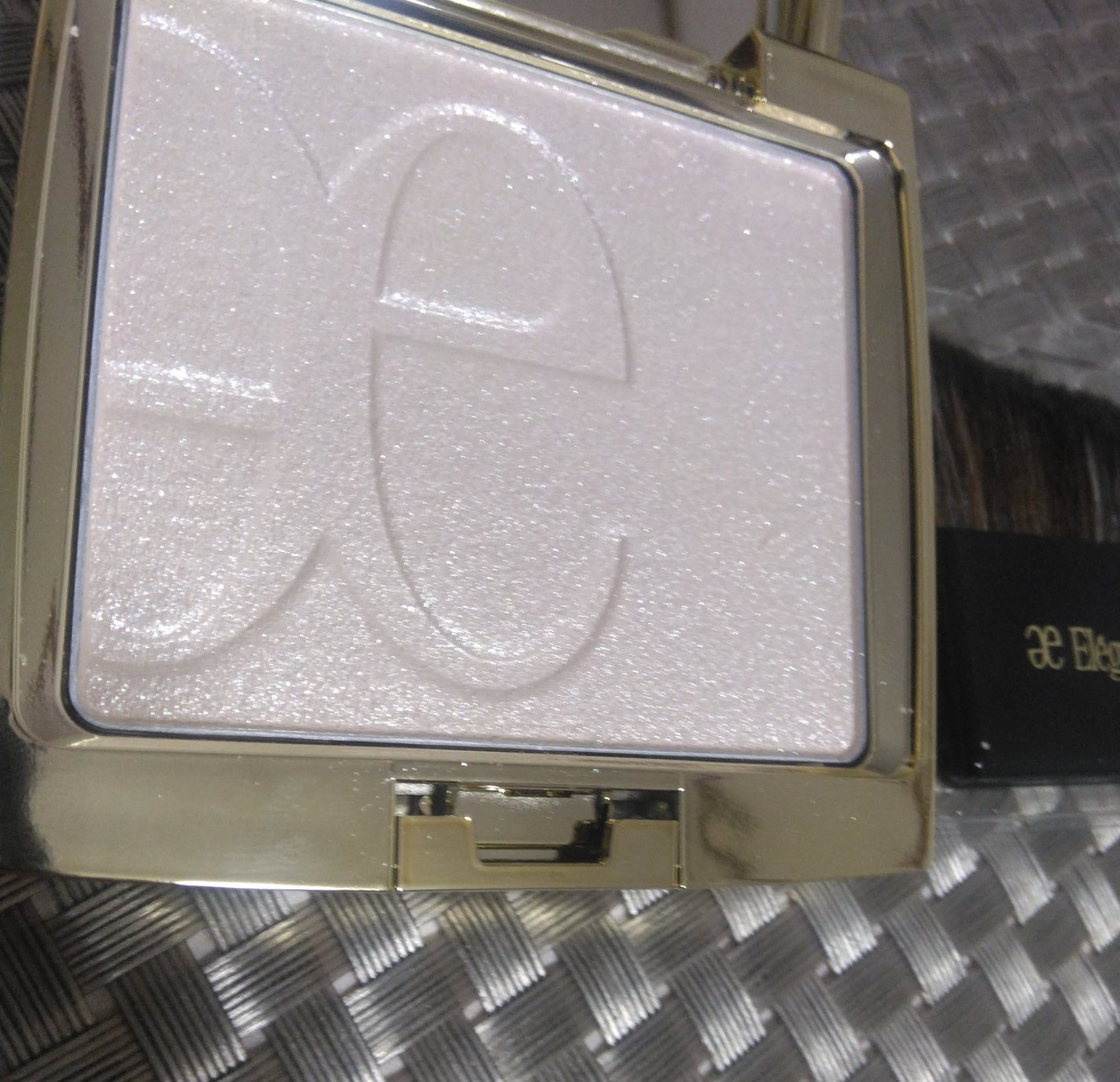 ロングラスティングチップコンシーラー/LUNA/リキッドコンシーラーを使ったクチコミ(4枚目)