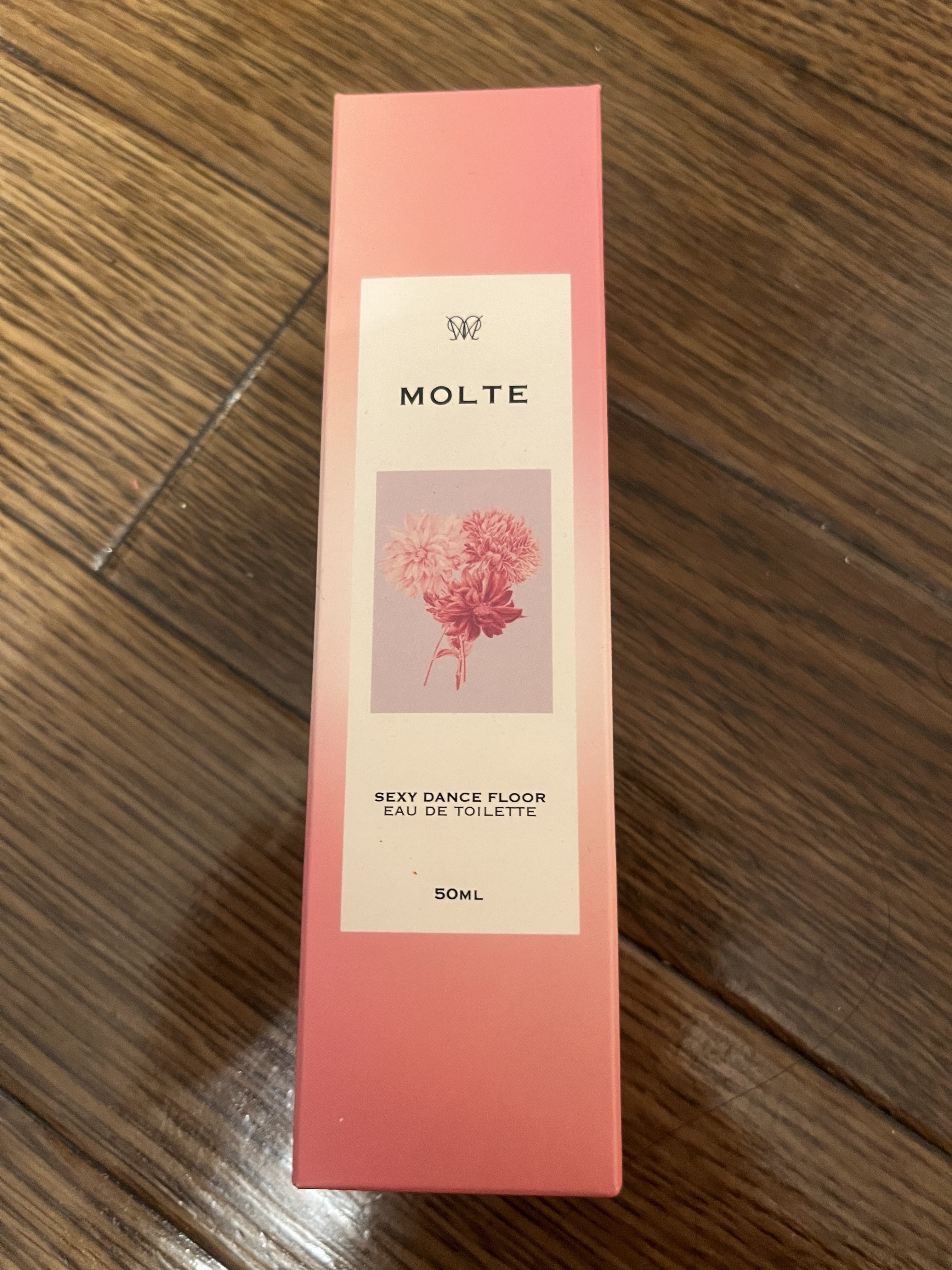 MOLTE SEXY DANCE FLOOR 50ml ベリーの香り/MOLTE/香水(その他)を使ったクチコミ（1枚目）