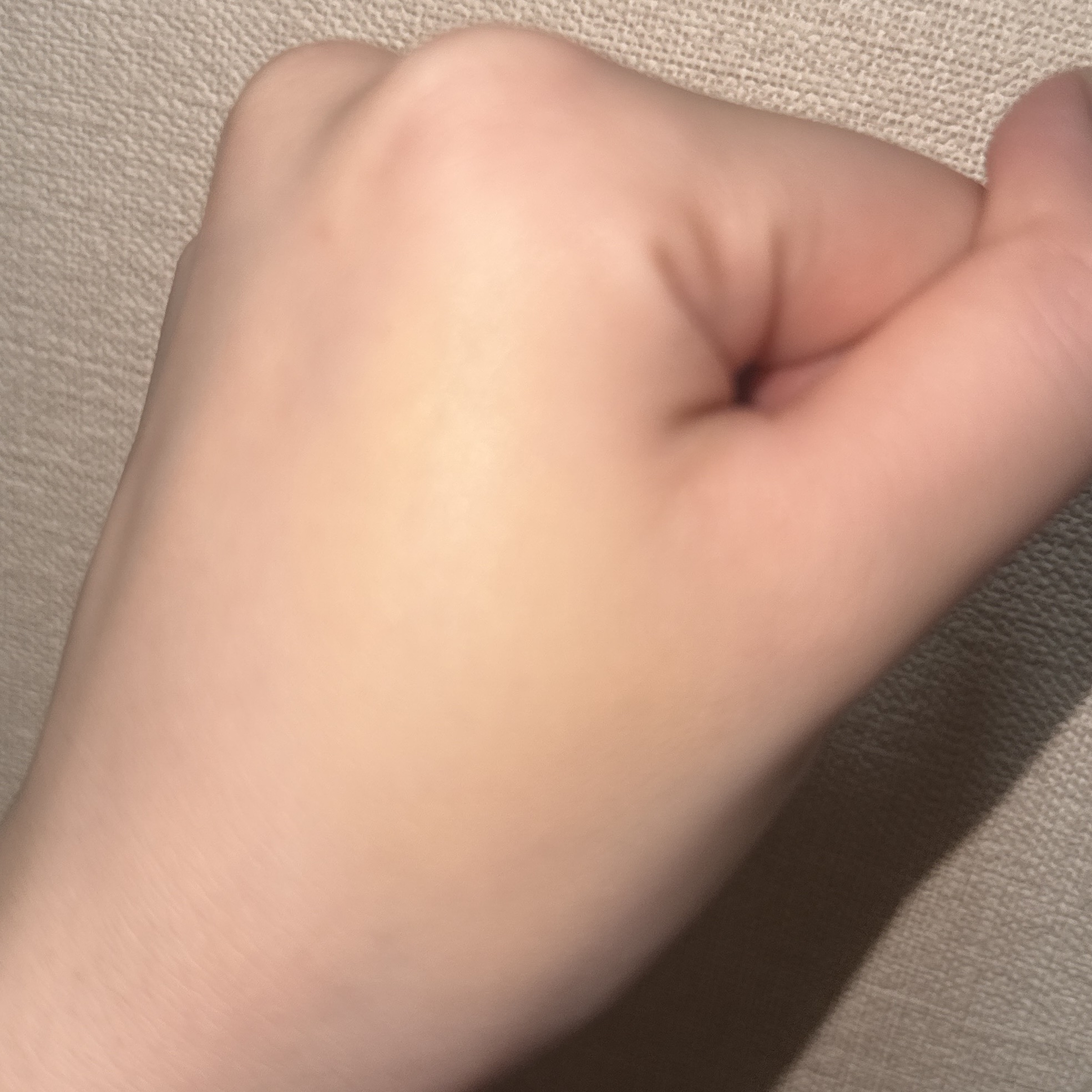 アンリミテッド ケア ツヤ セラム ファンデーション/shu uemura/リキッドファンデーションを使ったクチコミ（2枚目）