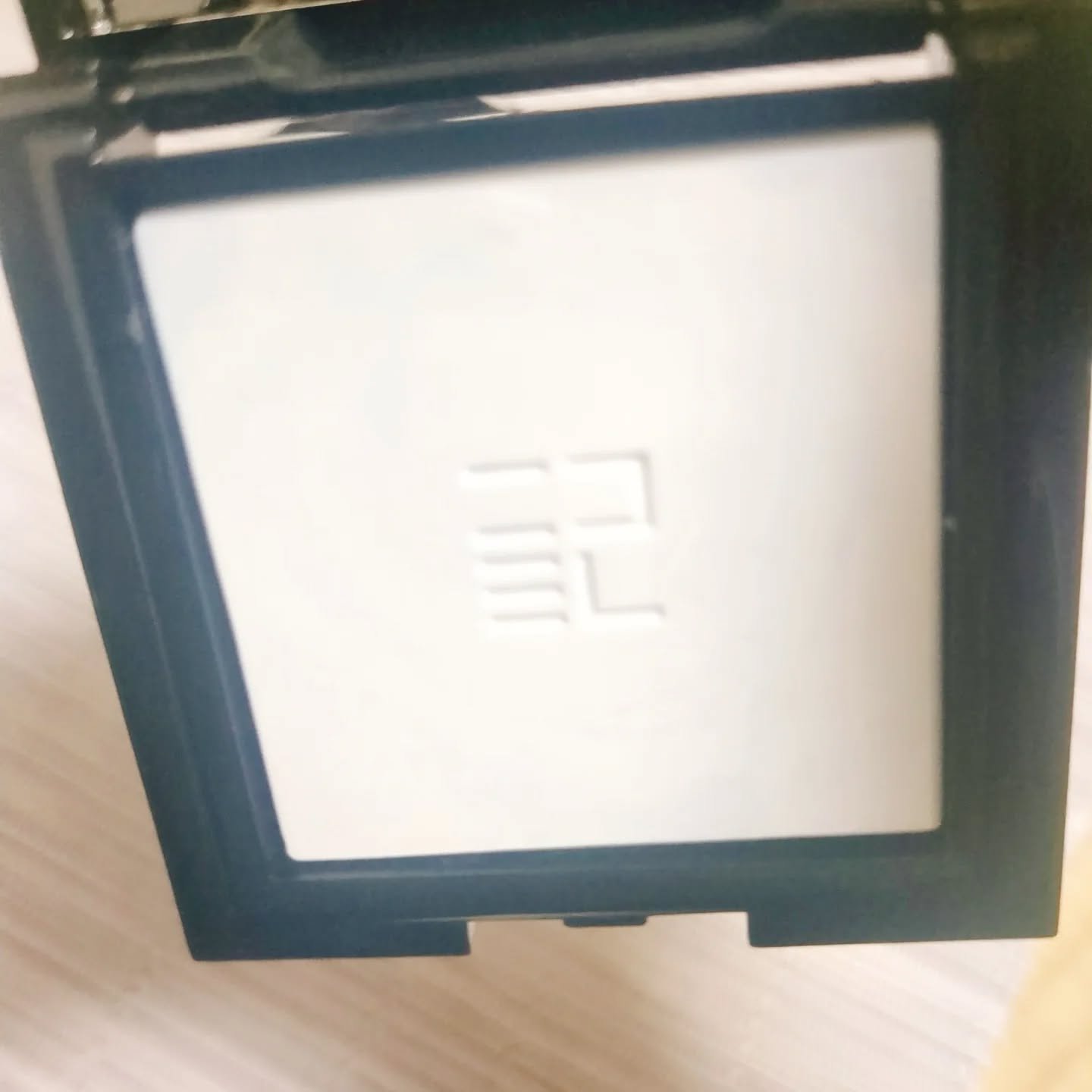 トランスルーシェント ブルーリング セッティング パウダー/PERFECT DIARY/プレストパウダーを使ったクチコミ（3枚目）