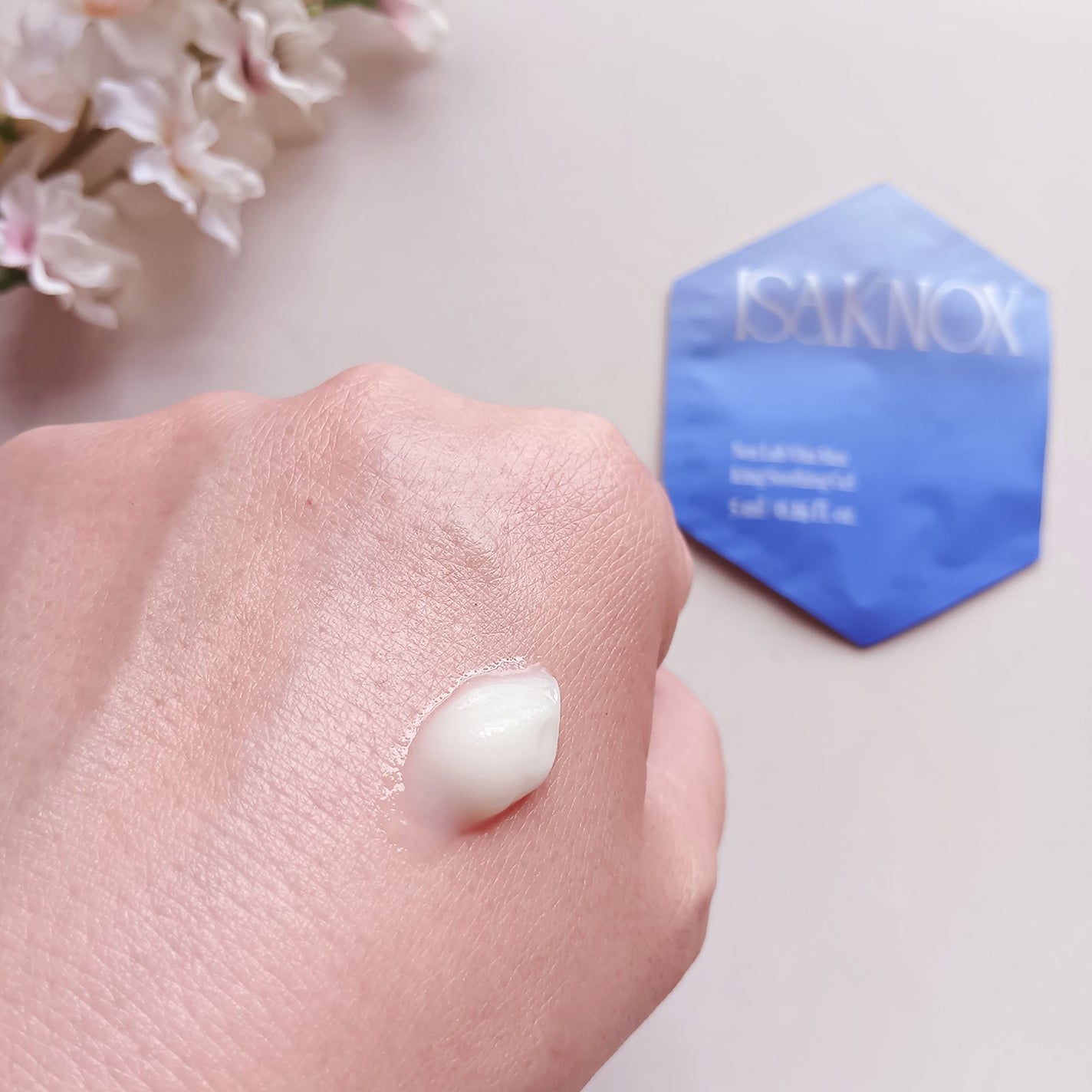 NOX LAB ビタマックス アイシング スージングジェル/ISAKNOX(イザノックス)/フェイスクリームを使ったクチコミ(3枚目)