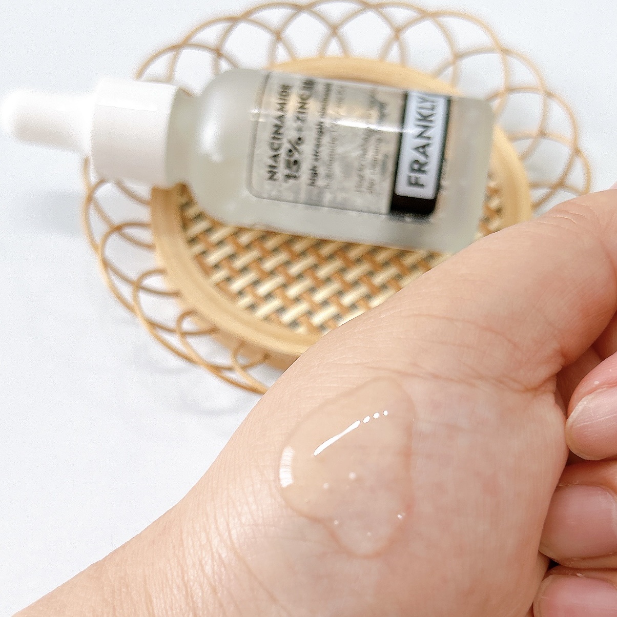 ナイアシンジンクビーズセラム/Frankly/美容液を使ったクチコミ（3枚目）