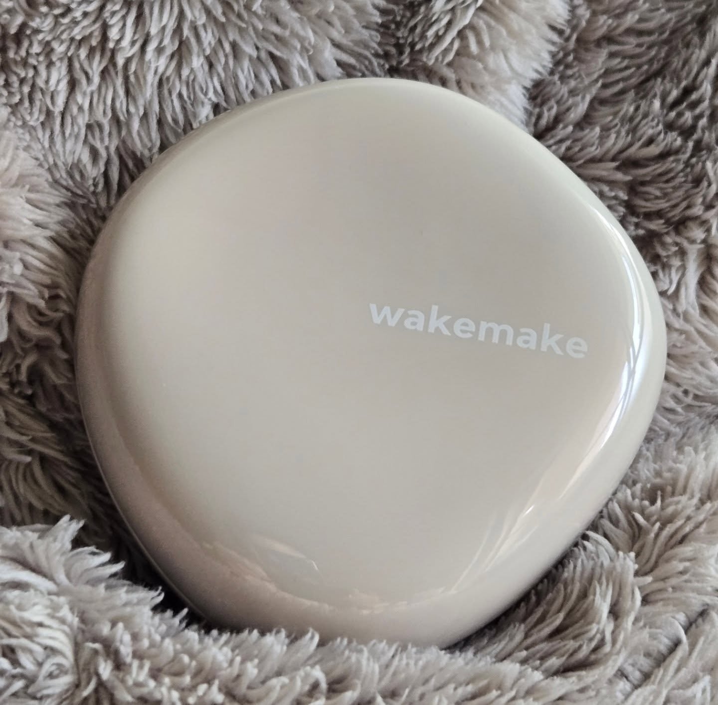 ウォータフルグロウティント/wakemake/リップティントを使ったクチコミ（2枚目）