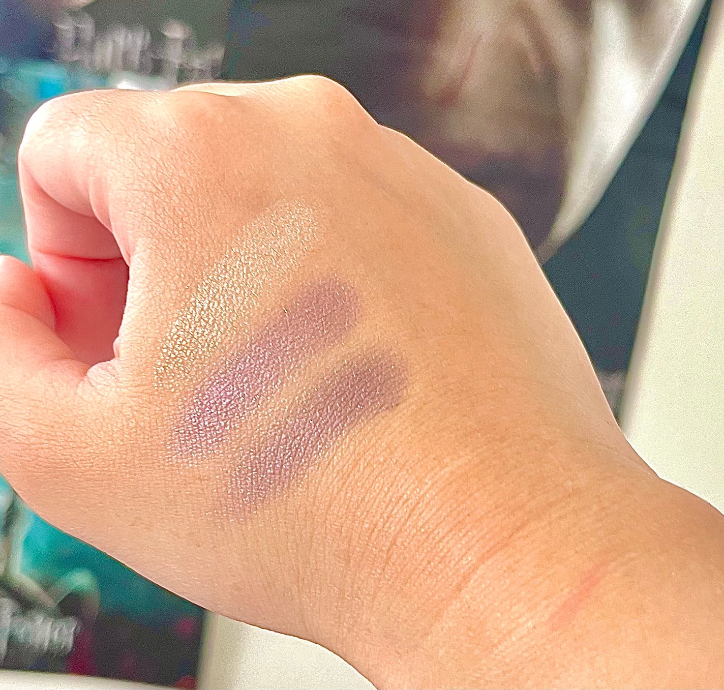 トーンアップアイシャドウ/CEZANNE/アイシャドウパレットを使ったクチコミ(2枚目)