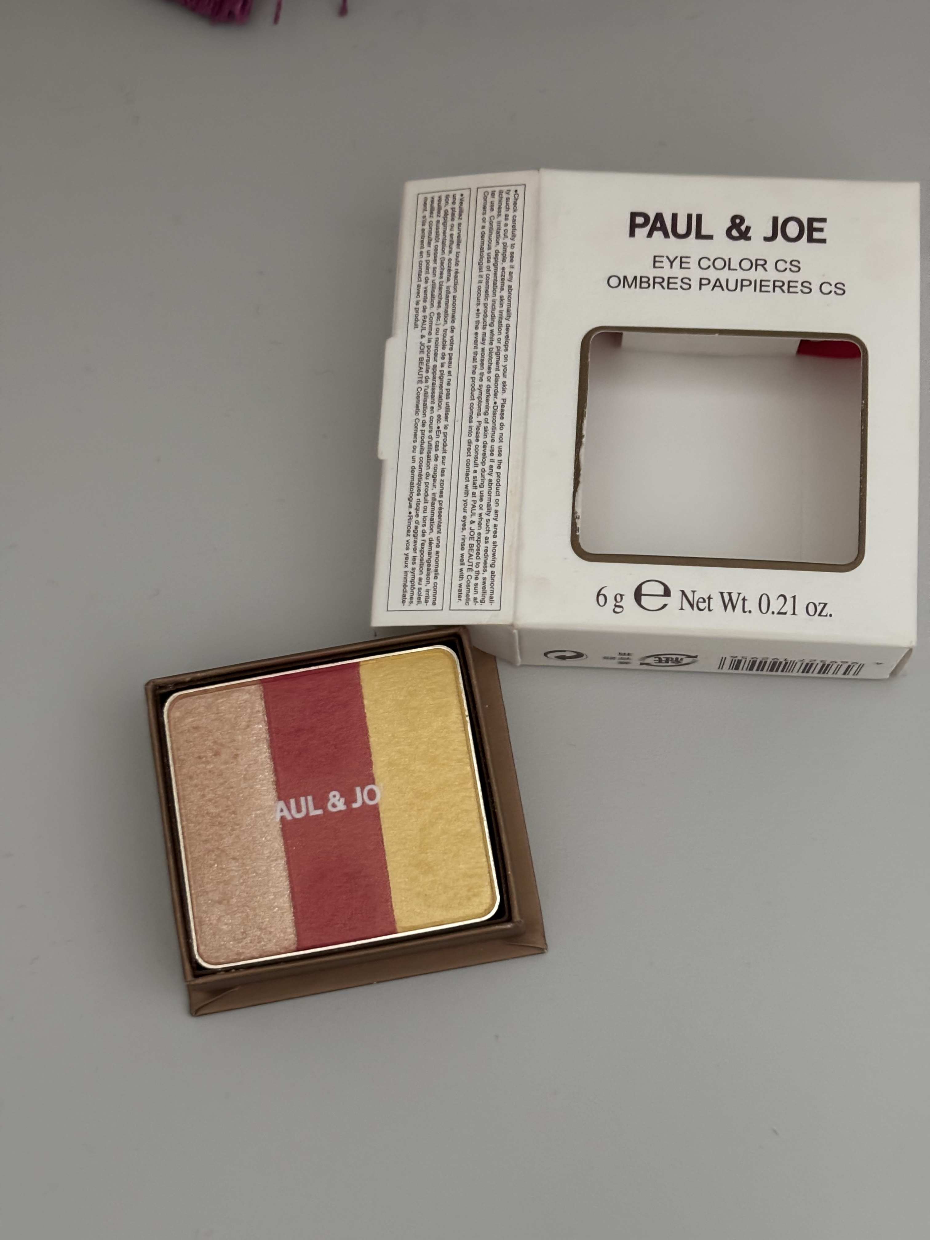 アイカラー CS(1/5限定発売)/PAUL & JOE BEAUTE/アイシャドウパレットを使ったクチコミ（2枚目）