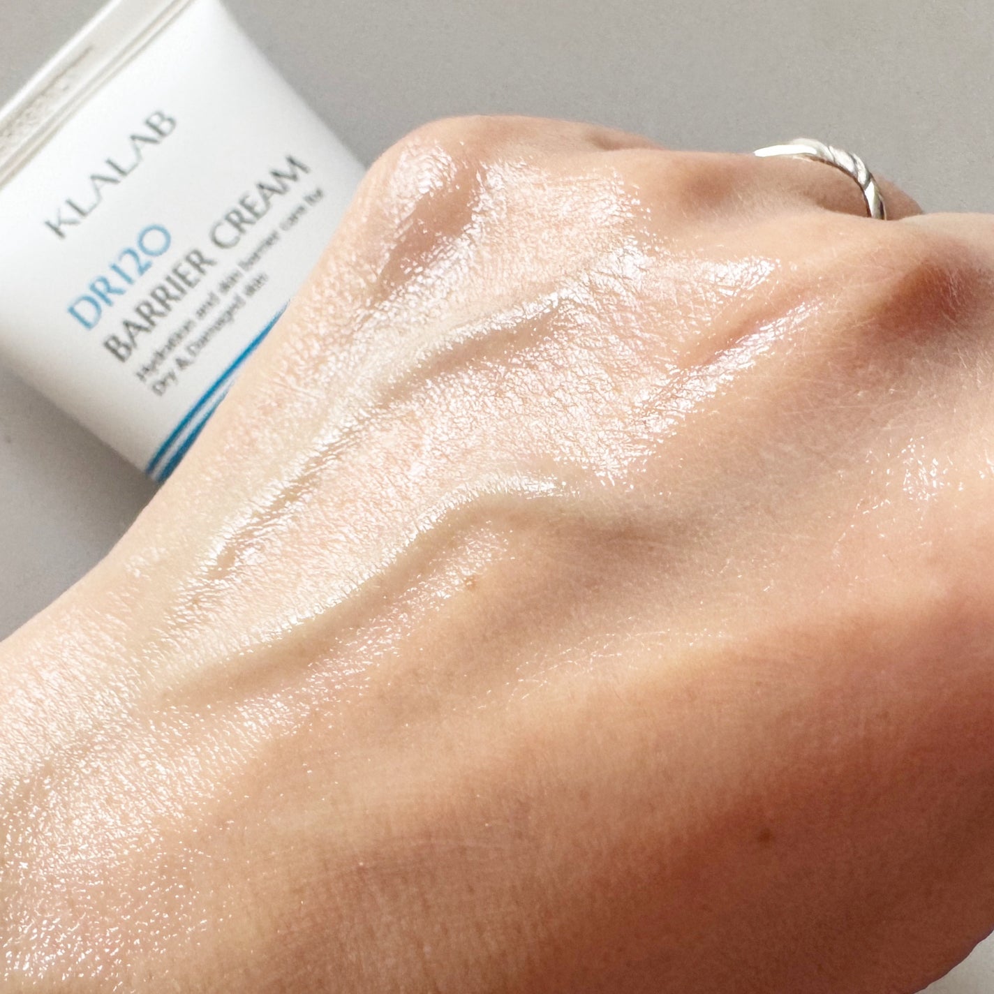 ディーアール120 バリアクリーム/KLALAB/フェイスクリームを使ったクチコミ(6枚目)