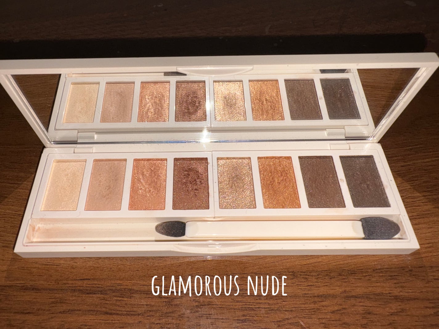 グラマラスヌード アイパレット (クリスマスコフレ 2017)/Visée/メイクアップキットを使ったクチコミ(1枚目)