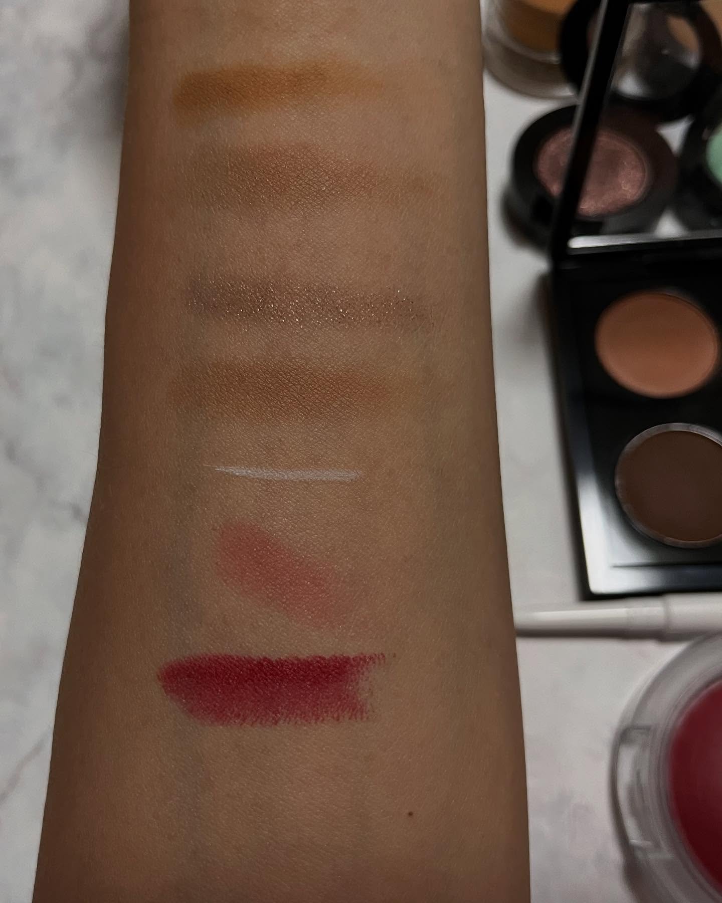 プロ ロングウェア ペイント ポット/M・A・C/ジェル・クリームアイシャドウを使ったクチコミ（2枚目）