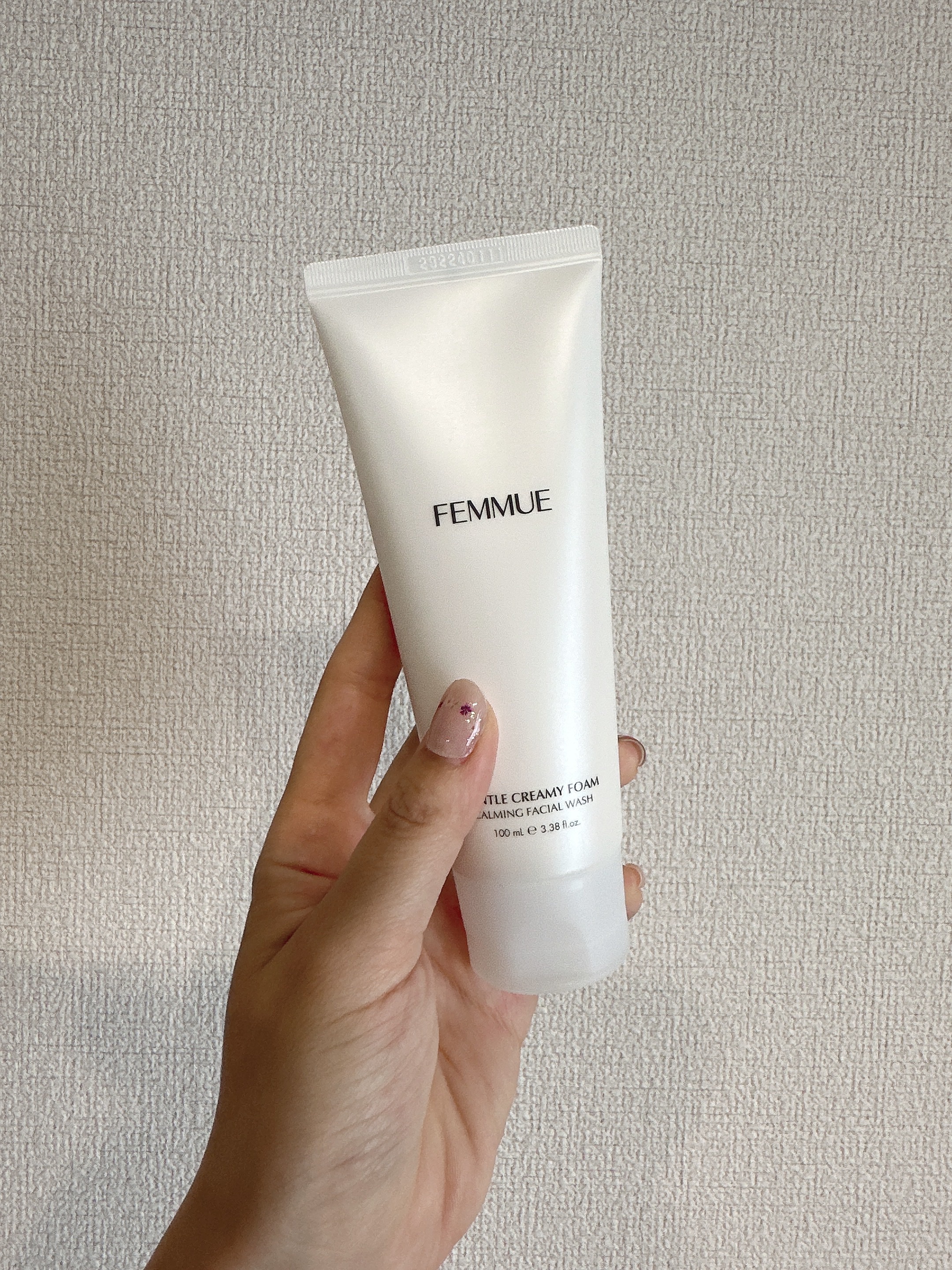 ジェントルクリーミー フォームウォッシュ/FEMMUE/洗顔フォームを使ったクチコミ（2枚目）
