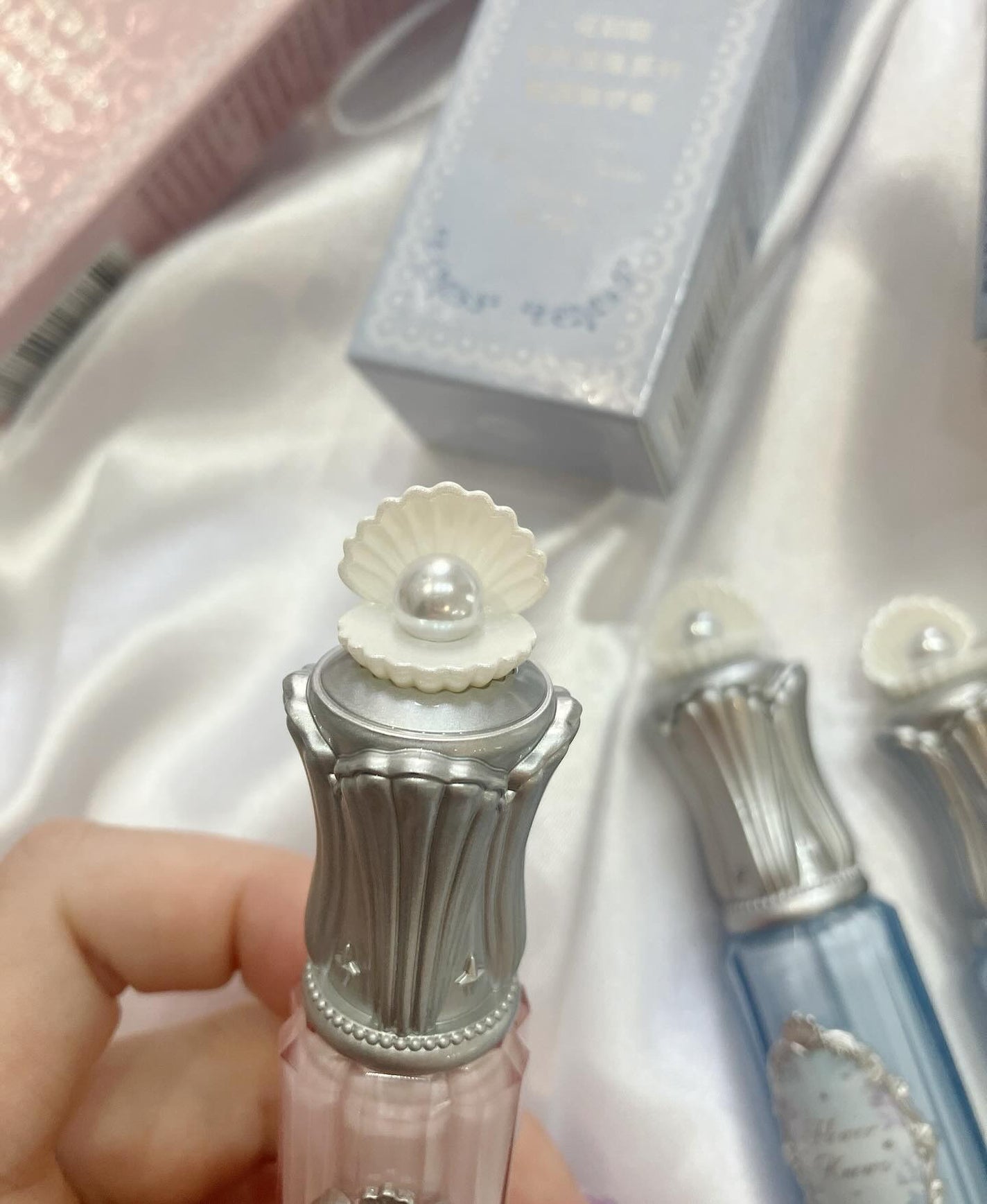 シェルズジュエルコレクション リップ グレーズ/FlowerKnows/口紅を使ったクチコミ(2枚目)