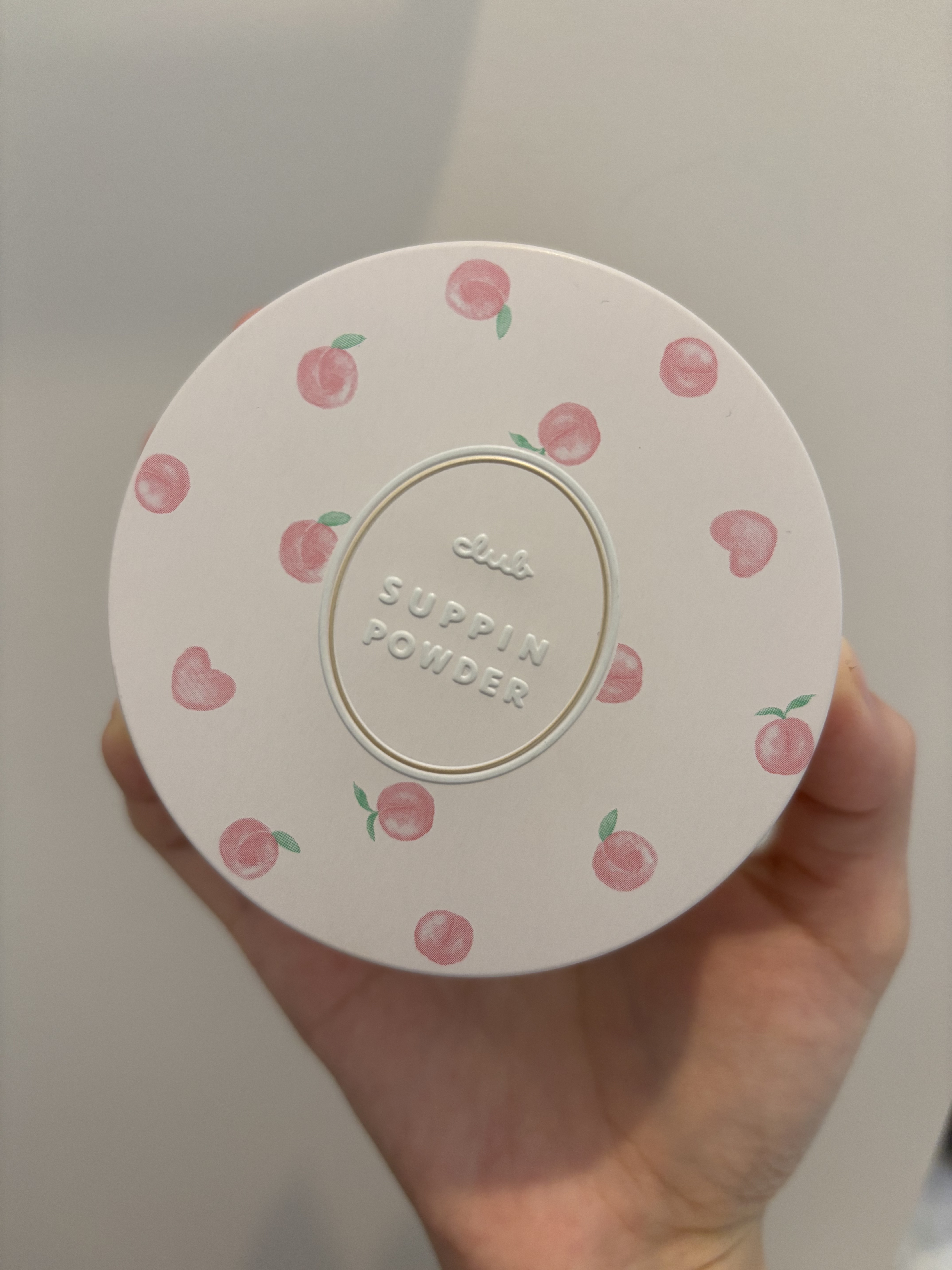 すっぴんパウダーC ピーチティの香り/クラブ/プレストパウダーを使ったクチコミ（1枚目）