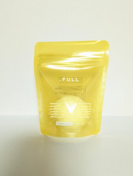 ももこ on LIPS 「カラフルで可愛いバスボム購入しました🛁全部で8種類❗️・ラベン..」(9枚目)